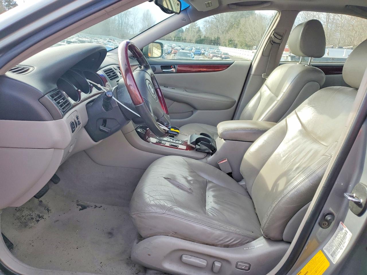 2003 Lexus Es 300 Tan vin: JTHBF30G830126583