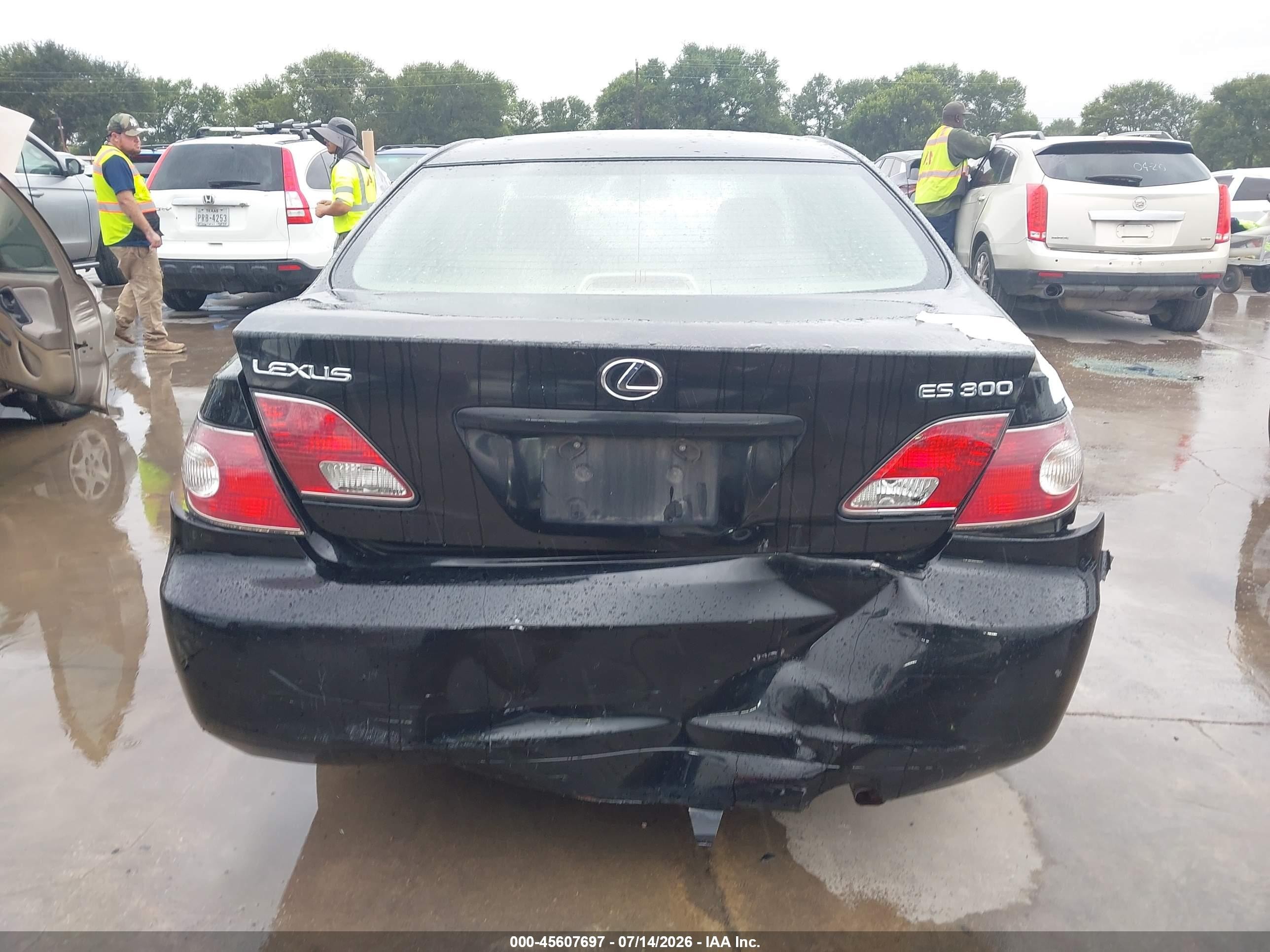 2003 Lexus Es 300   Black vin: JTHBF30G830143903