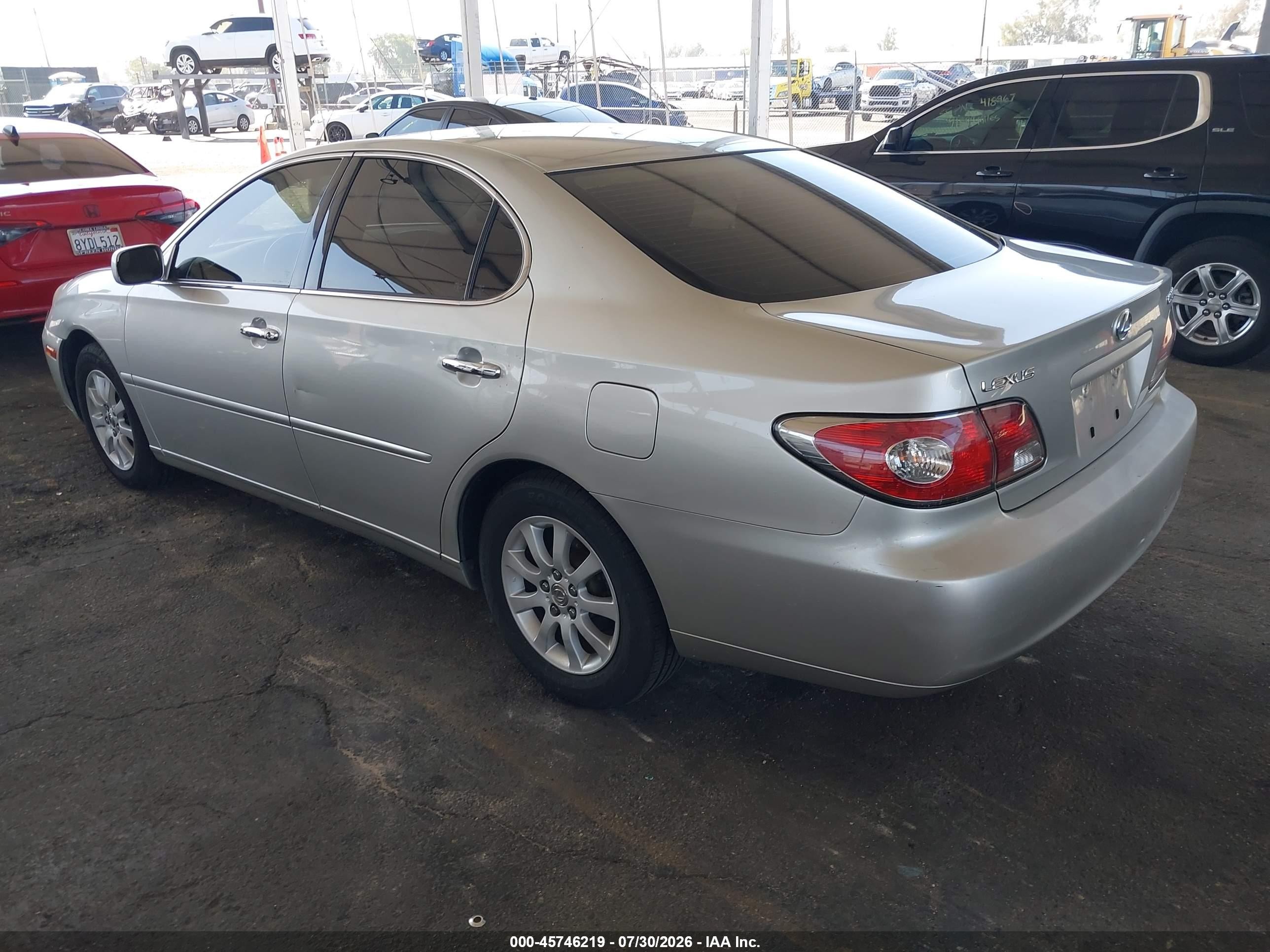 2003 Lexus Es 300 Silver vin: JTHBF30G836006831