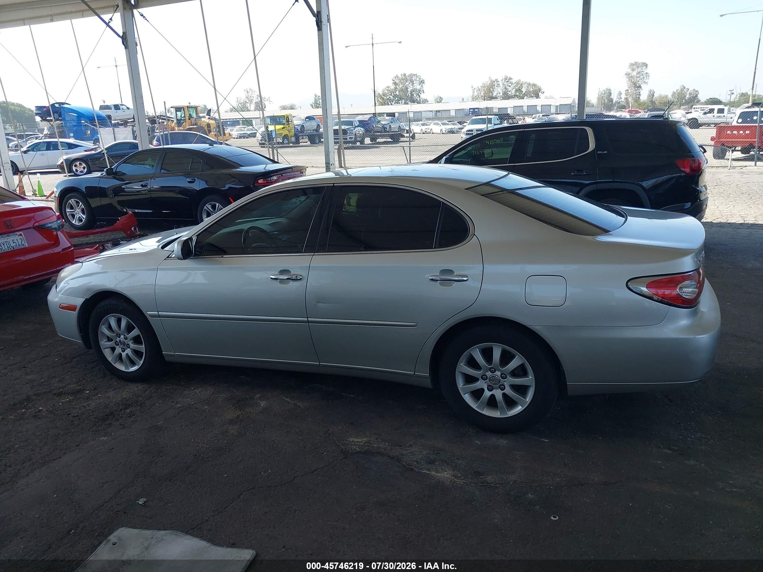 2003 Lexus Es 300 Silver vin: JTHBF30G836006831