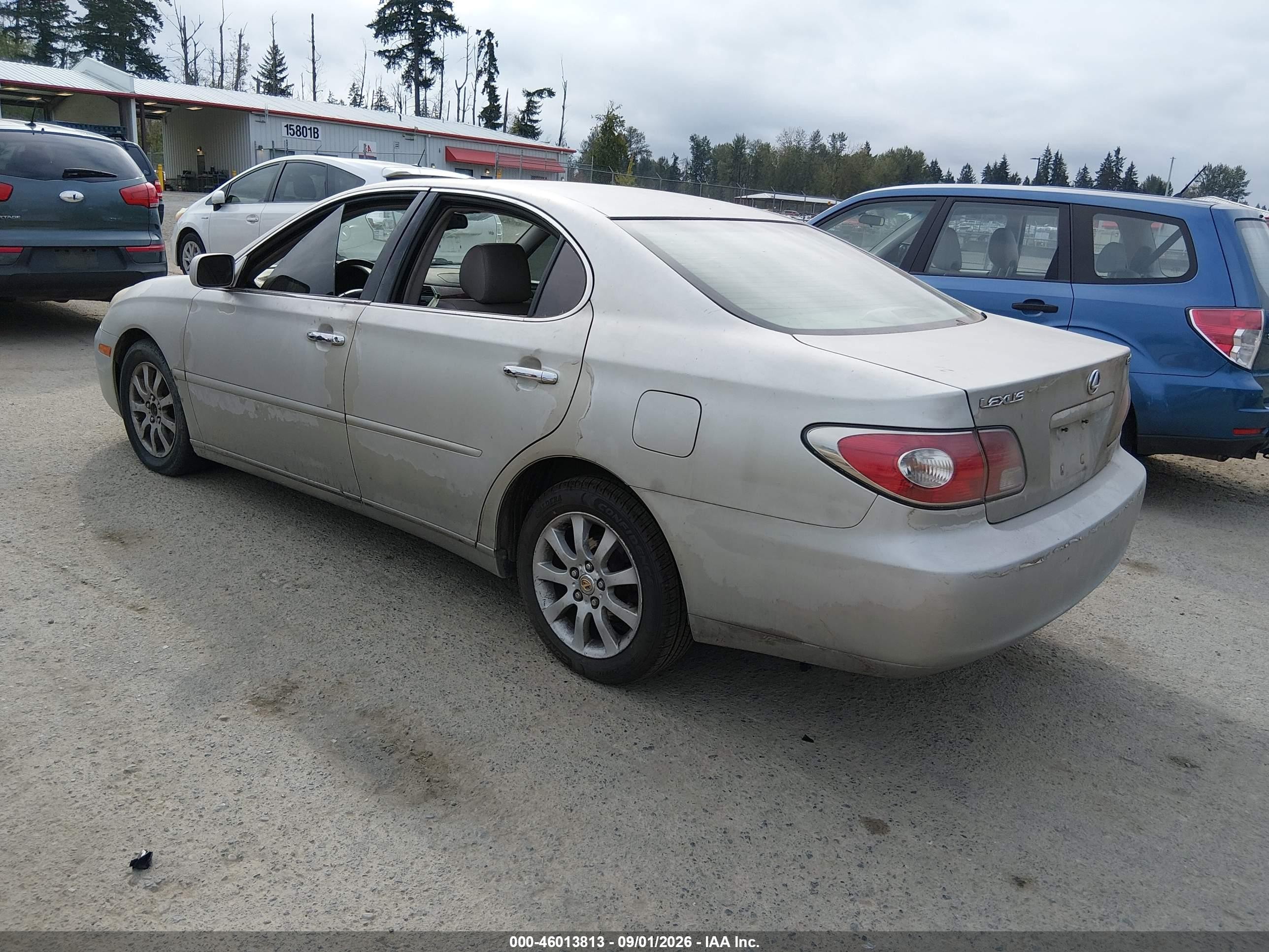 2002 Lexus Es 300   Gray vin: JTHBF30G920013157