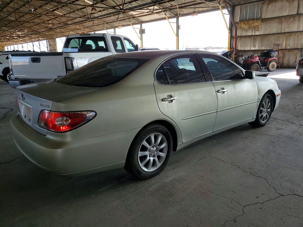 2002 Lexus Es 300 Серебряный vin: JTHBF30G920039404