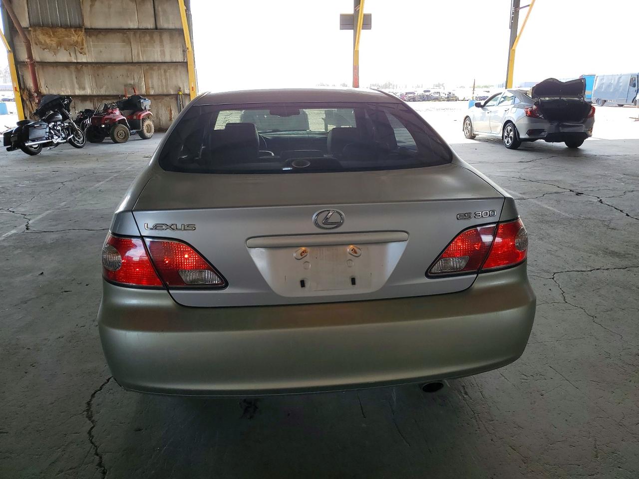 2002 Lexus Es 300 Серебряный vin: JTHBF30G920039404