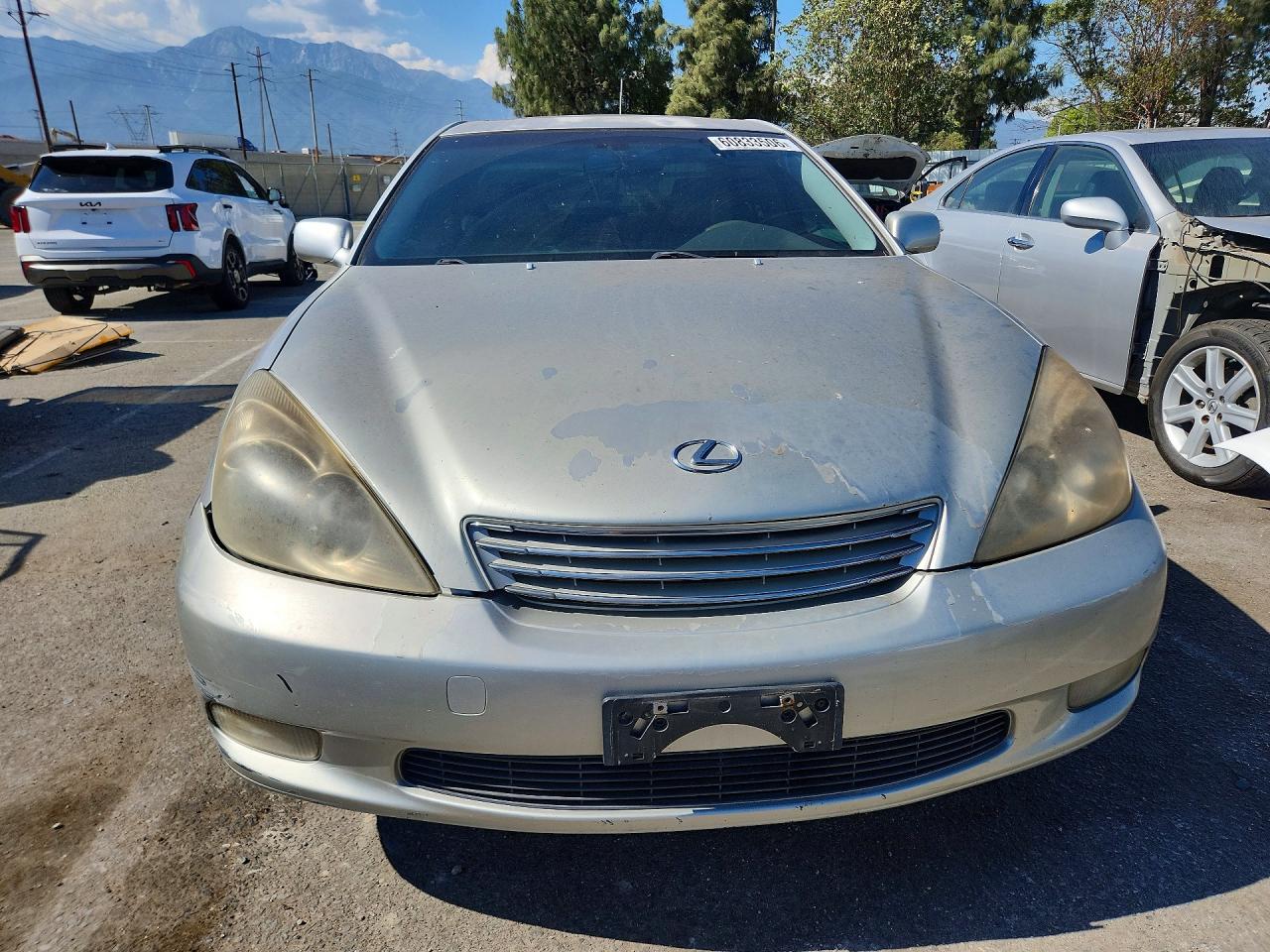 2002 Lexus Es 300 Silver vin: JTHBF30G920049723