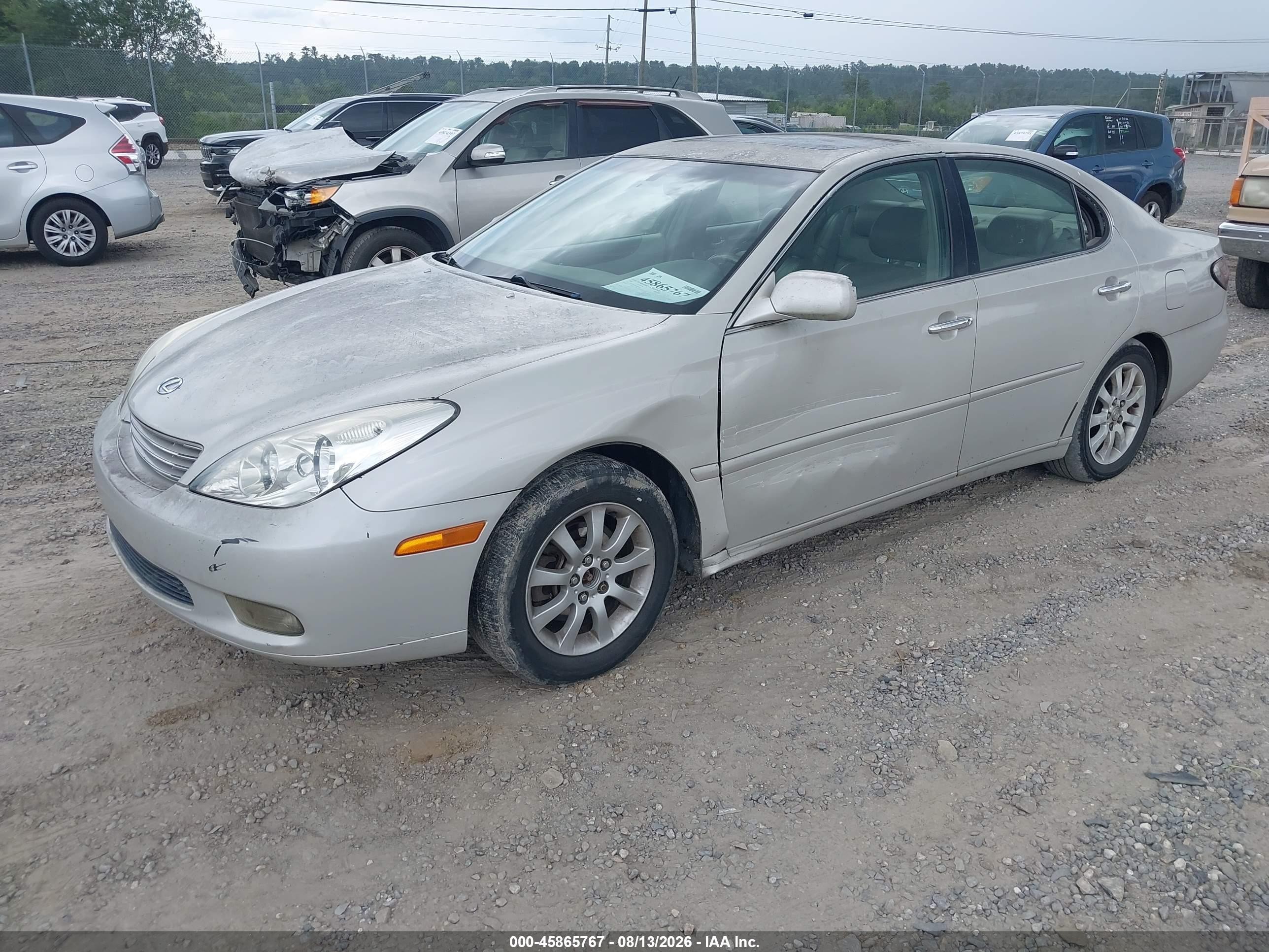2003 Lexus Es 300   White vin: JTHBF30G930098163