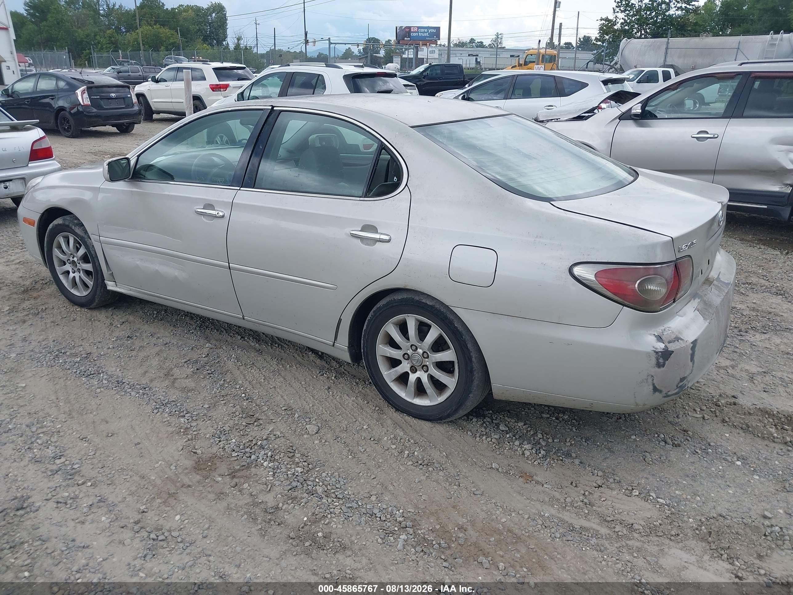 2003 Lexus Es 300   White vin: JTHBF30G930098163