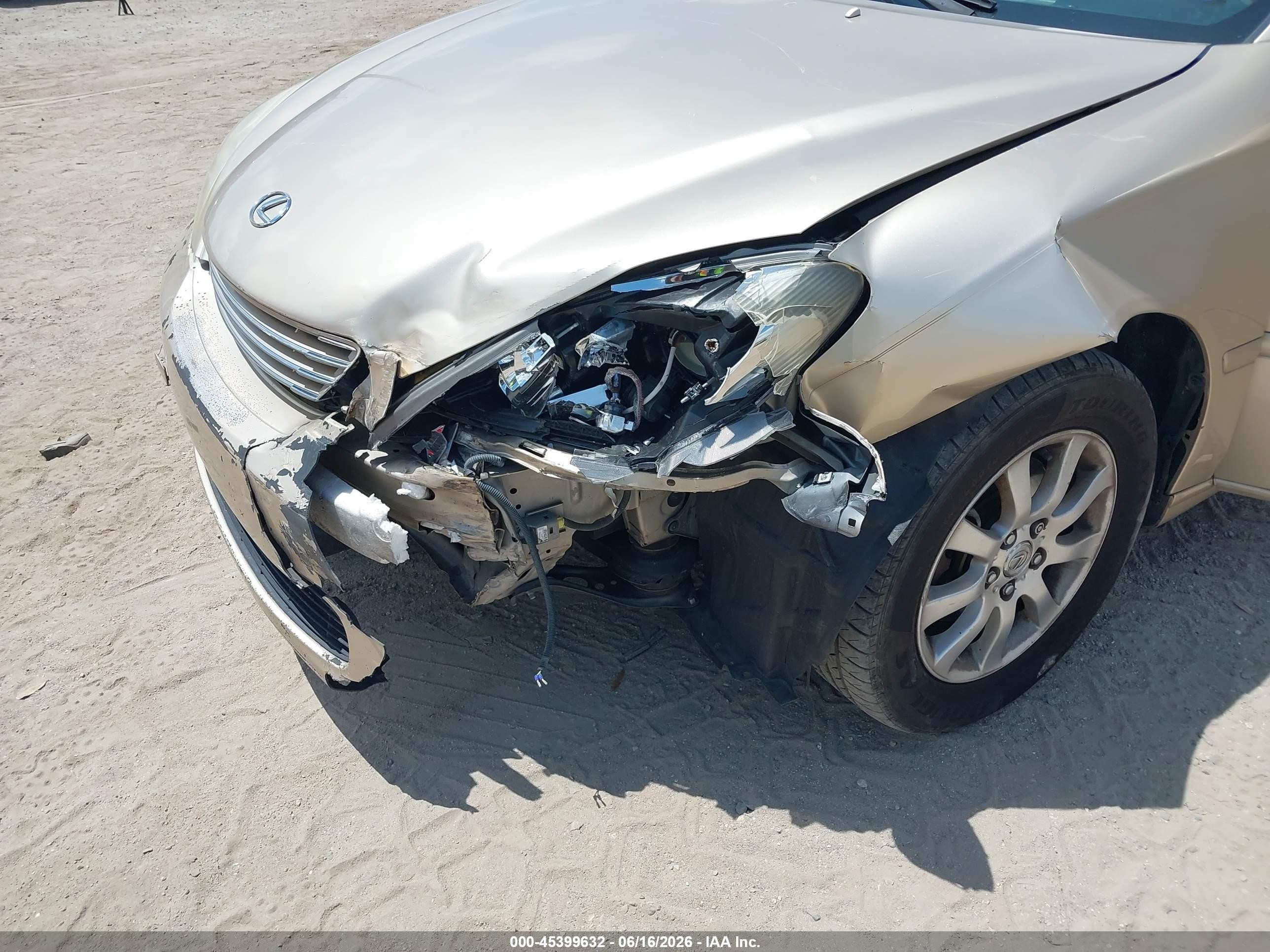 2003 Lexus Es 300 Бежевый vin: JTHBF30G930107735