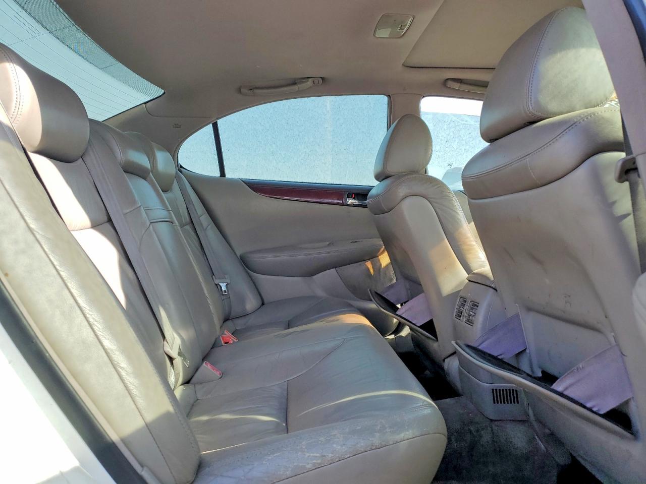 2003 Lexus Es 300 White vin: JTHBF30G930111171