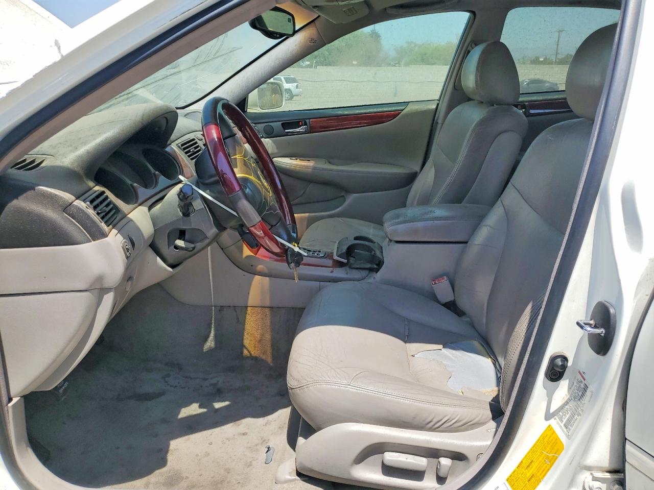 2003 Lexus Es 300 White vin: JTHBF30G930111171