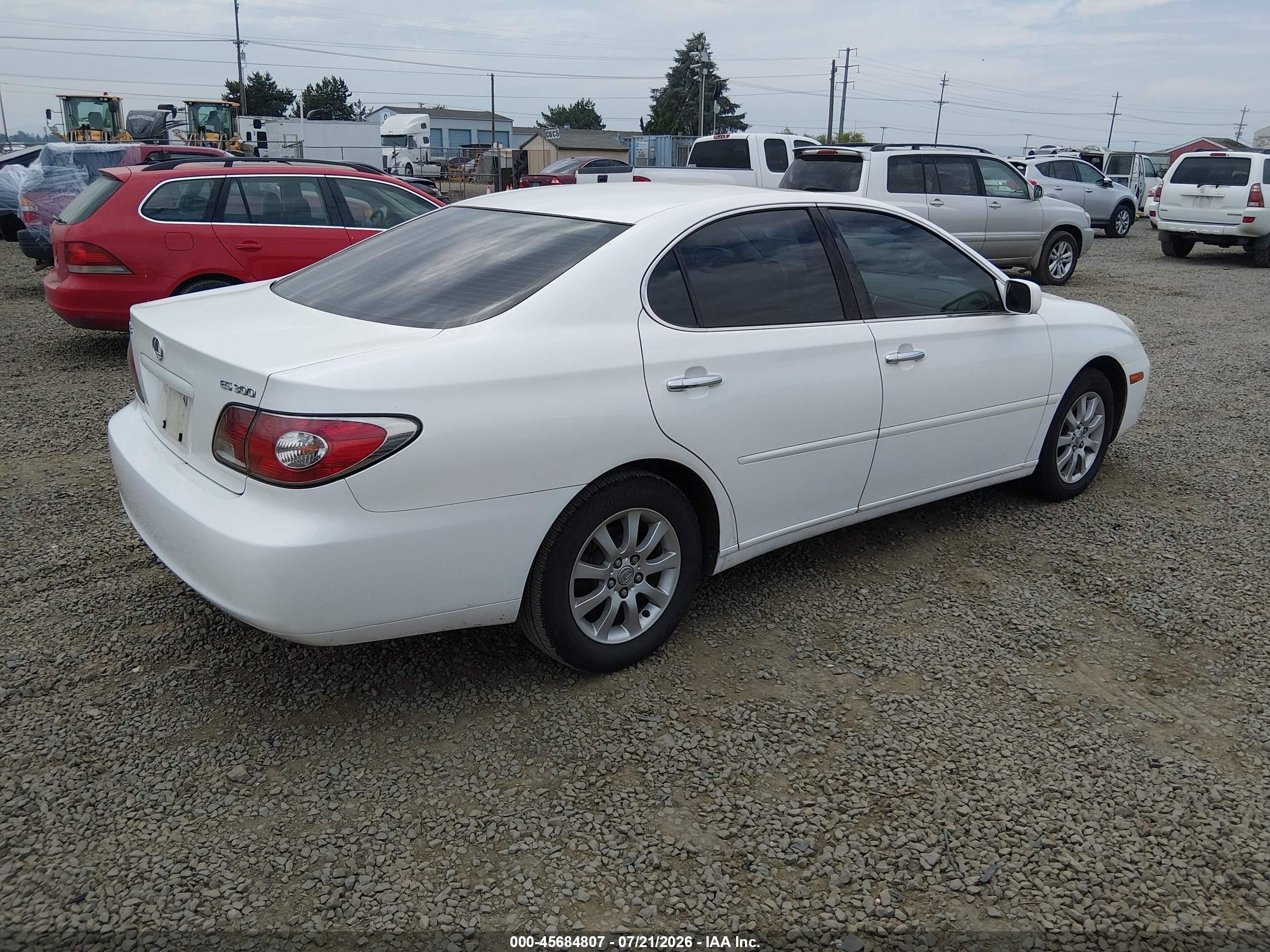 2003 Lexus Es 300 White vin: JTHBF30G930140041