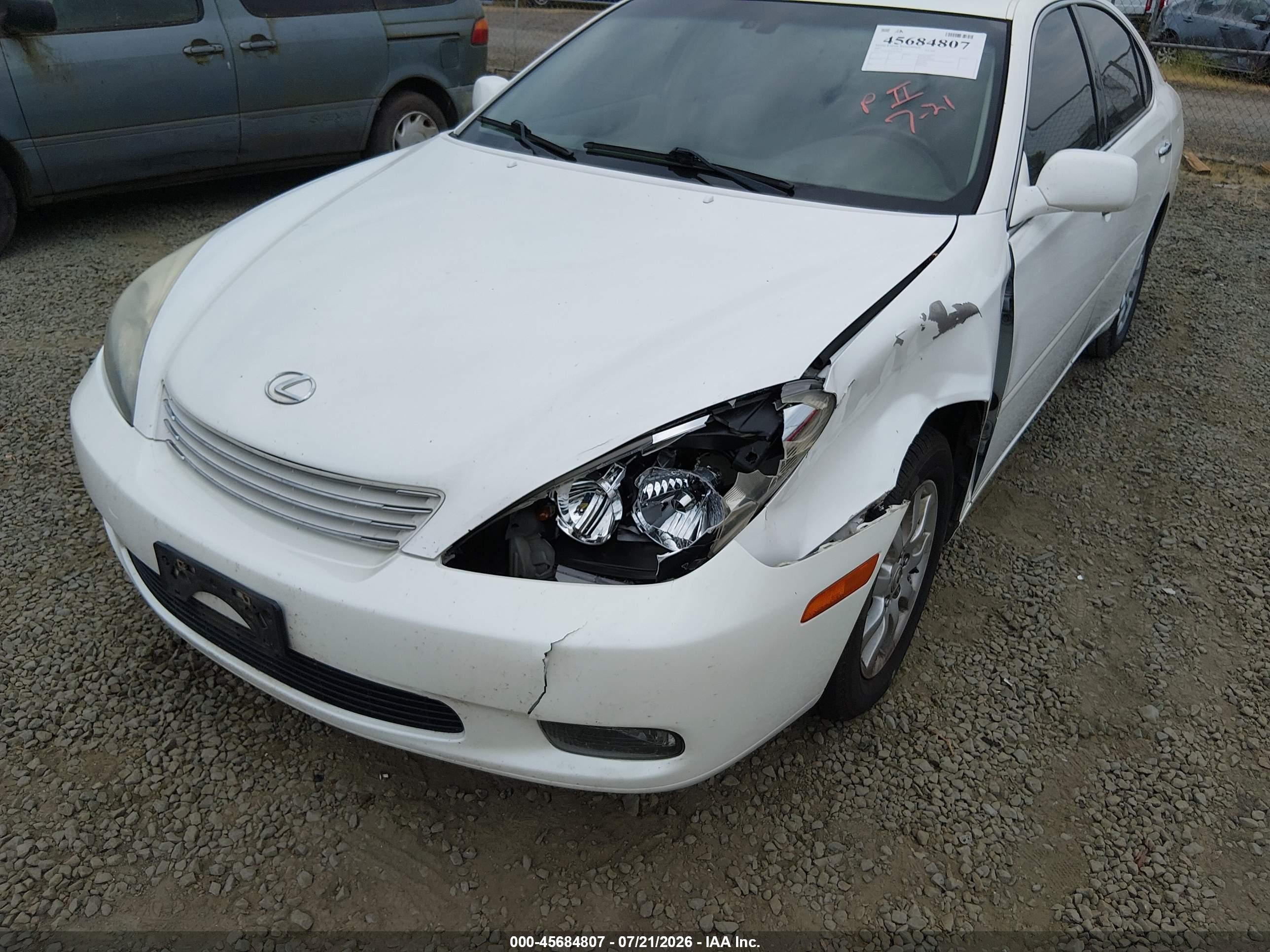 2003 Lexus Es 300 White vin: JTHBF30G930140041