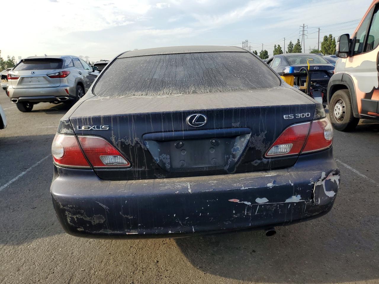 2003 Lexus Es 300 Blue vin: JTHBF30G936010452