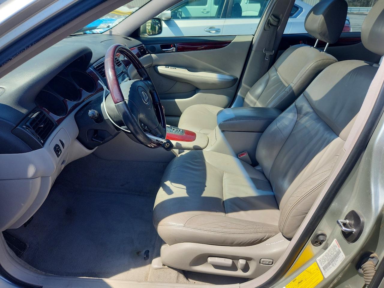 2002 Lexus Es Серебряный vin: JTHBF30GX20015211