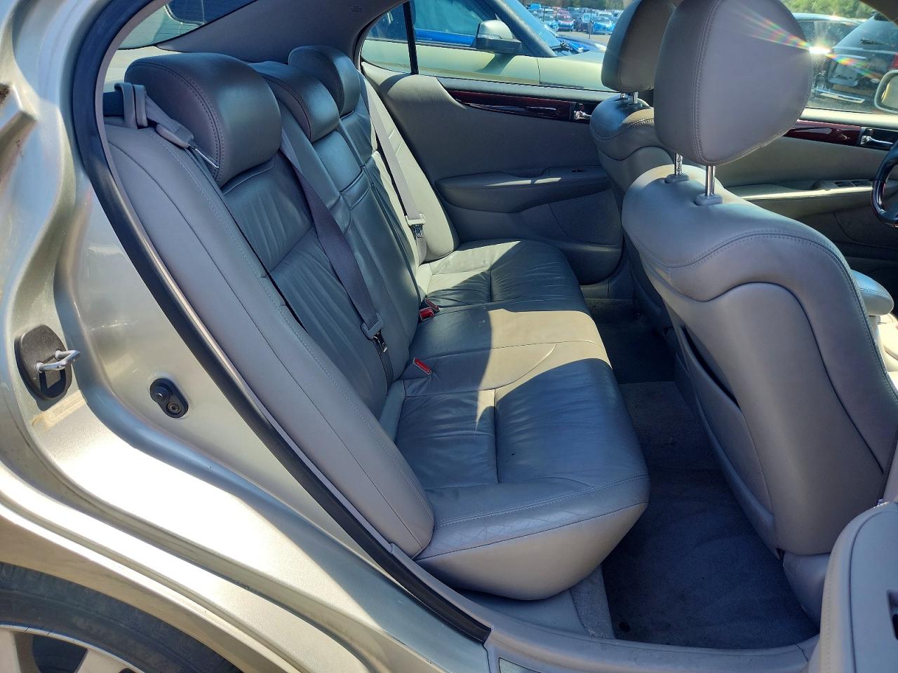2002 Lexus Es Серебряный vin: JTHBF30GX20015211