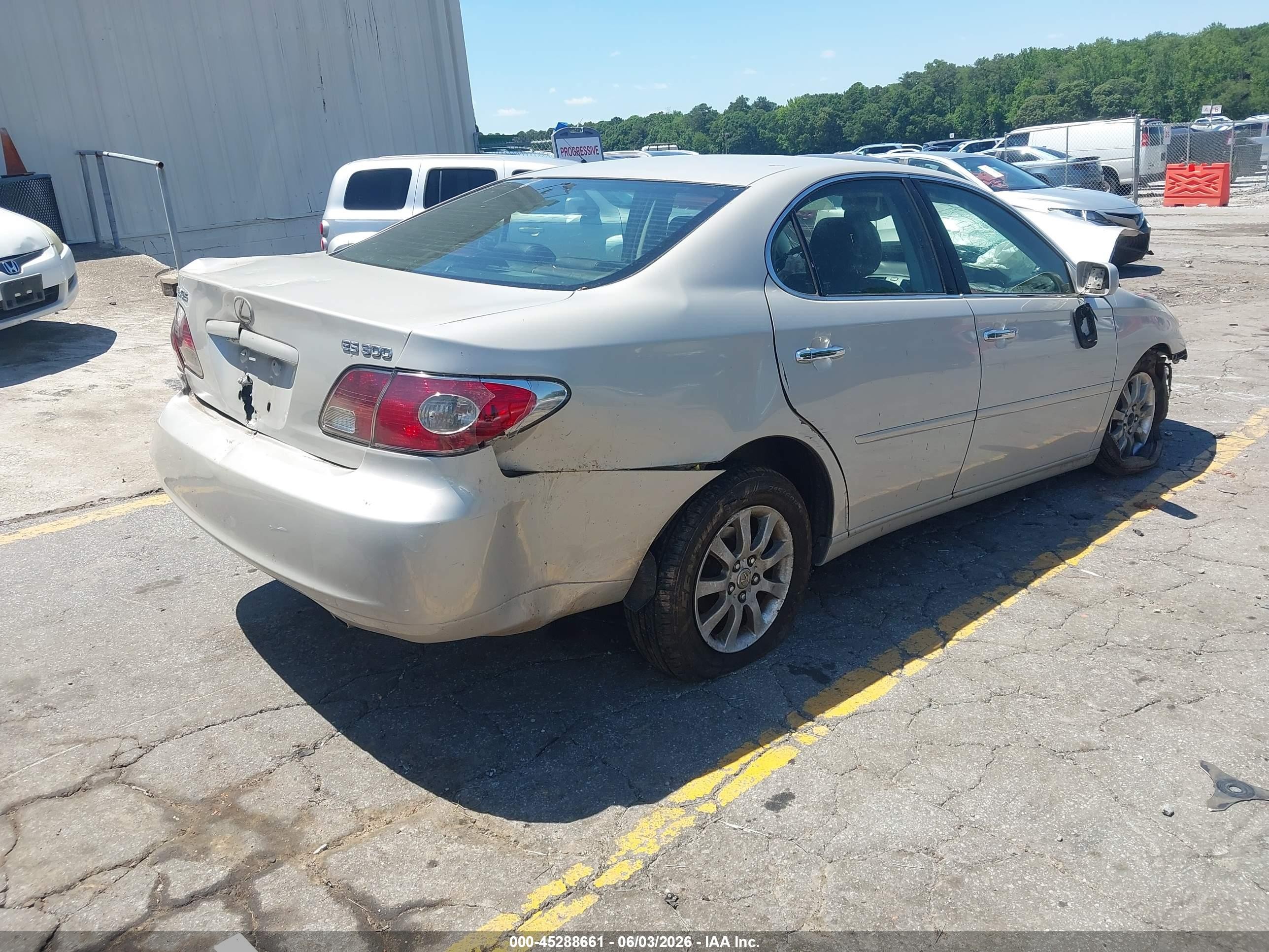 2002 Lexus Es 300   Champagne vin: JTHBF30GX20069964