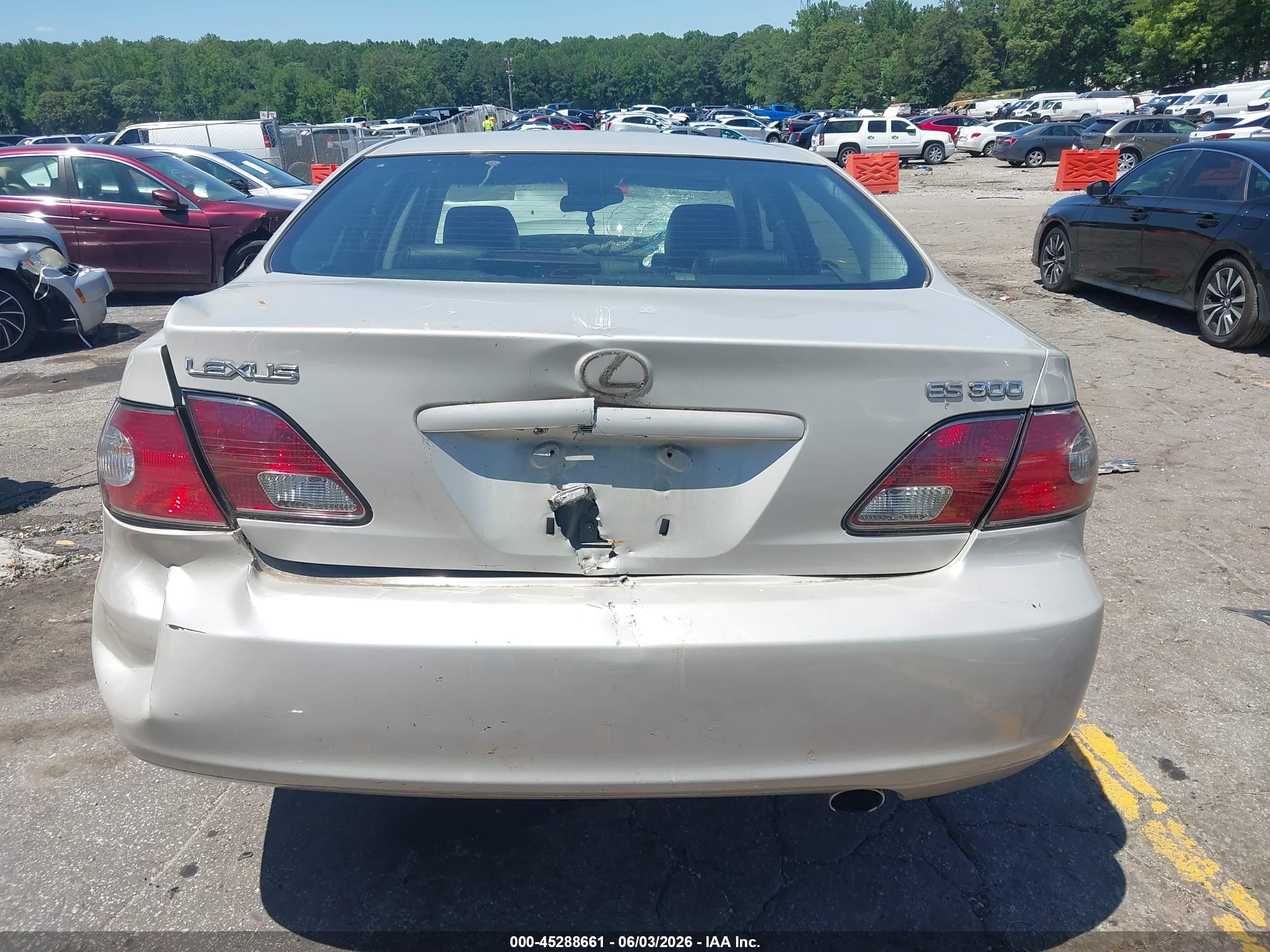 2002 Lexus Es 300   Champagne vin: JTHBF30GX20069964
