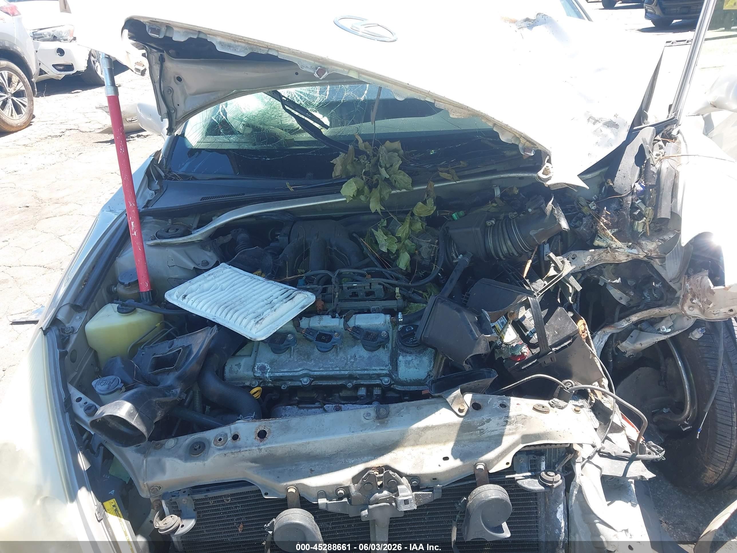 2002 Lexus Es 300   Champagne vin: JTHBF30GX20069964