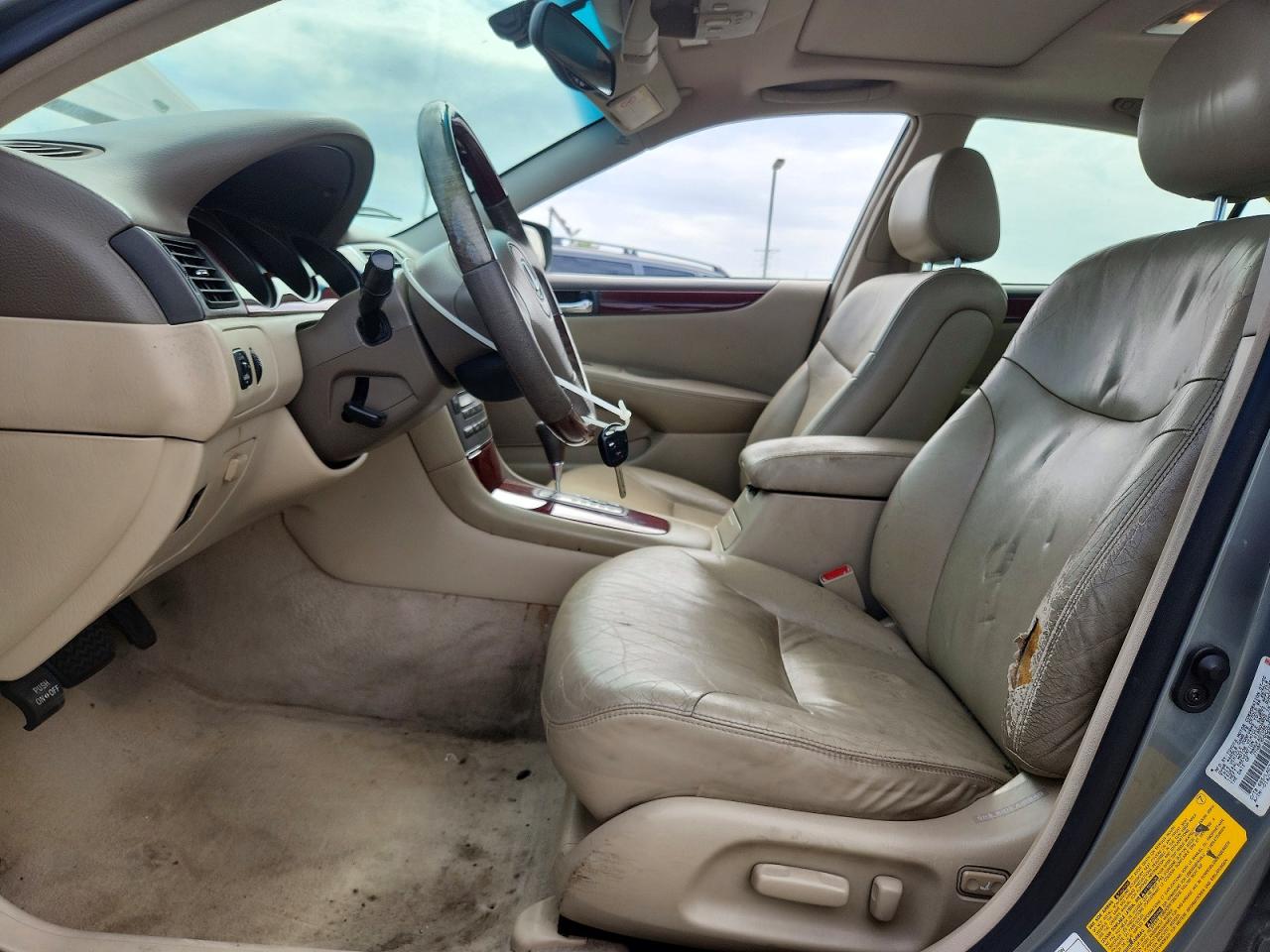 2002 Lexus Es 300 Blue vin: JTHBF30GX20082004