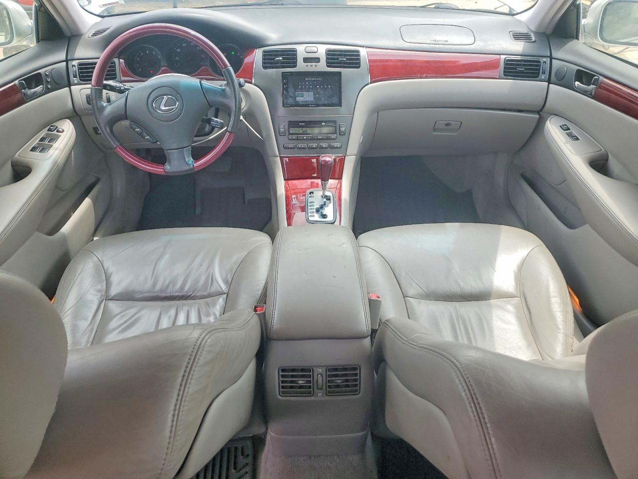 2002 Lexus Es 300 Silver vin: JTHBF30GX25030701