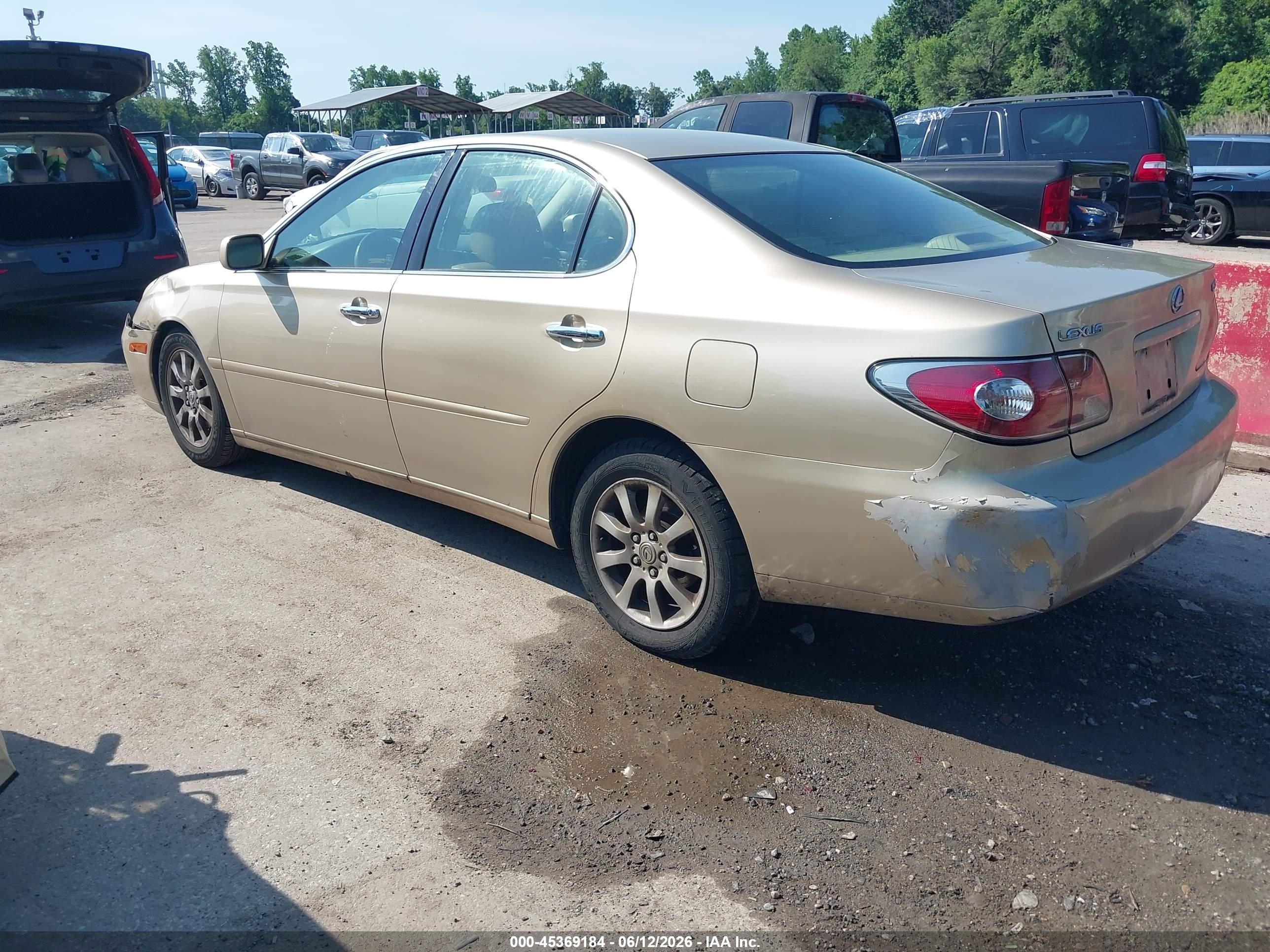 2003 Lexus Es 300 Gold vin: JTHBF30GX30103077