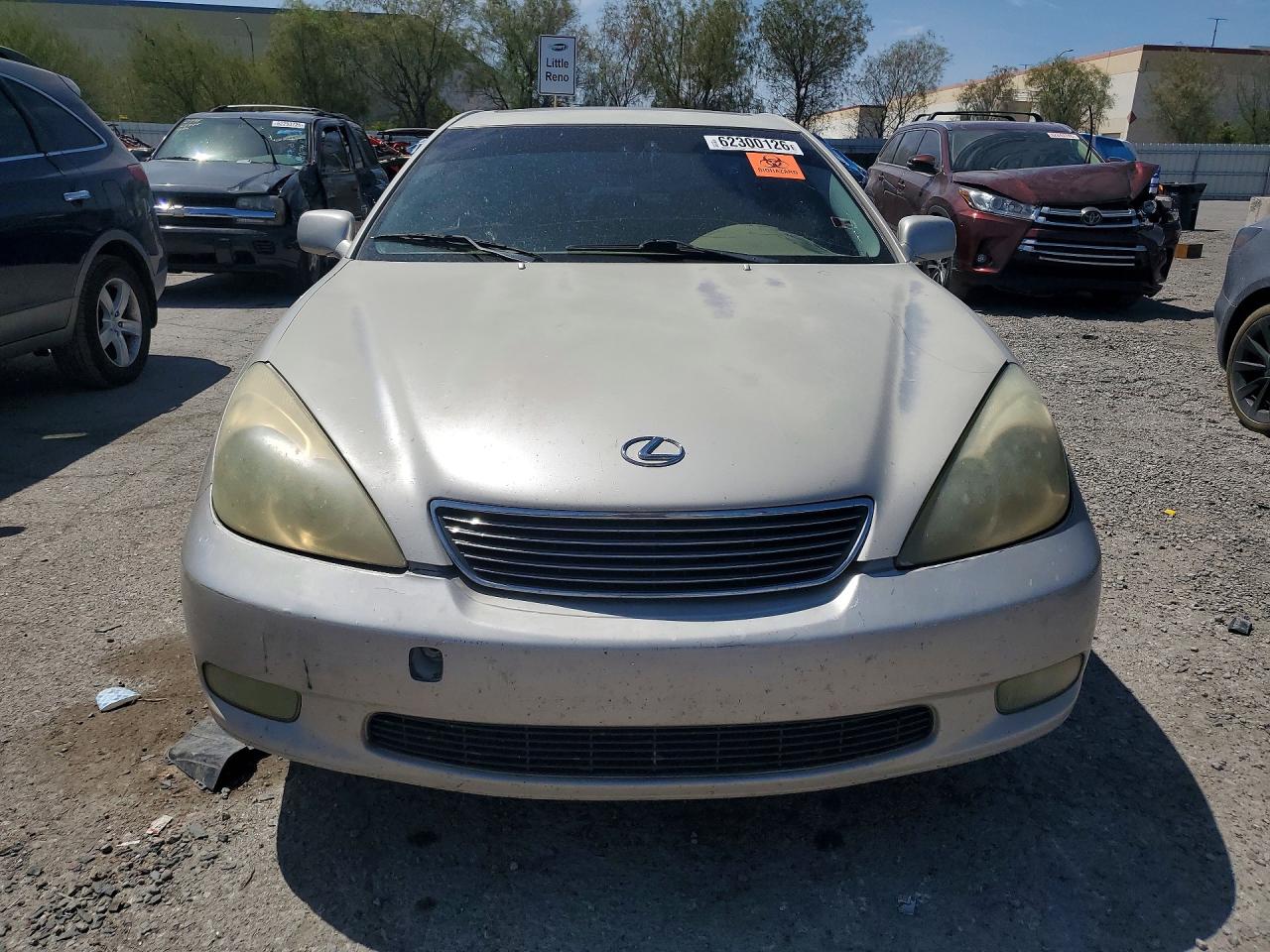 2003 Lexus Es 300 Tan vin: JTHBF30GX30119795