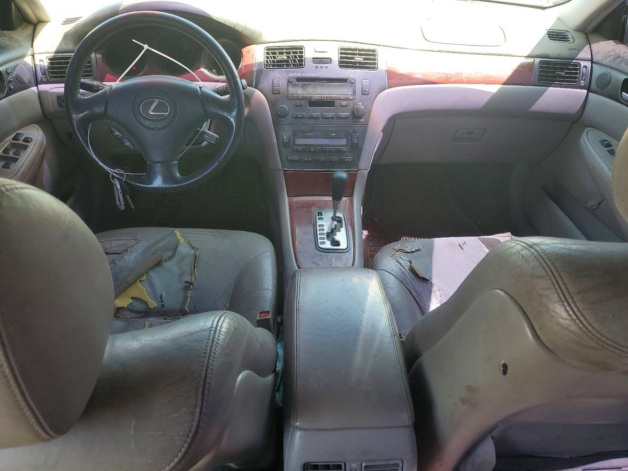 2003 Lexus Es 300 Tan vin: JTHBF30GX30119795