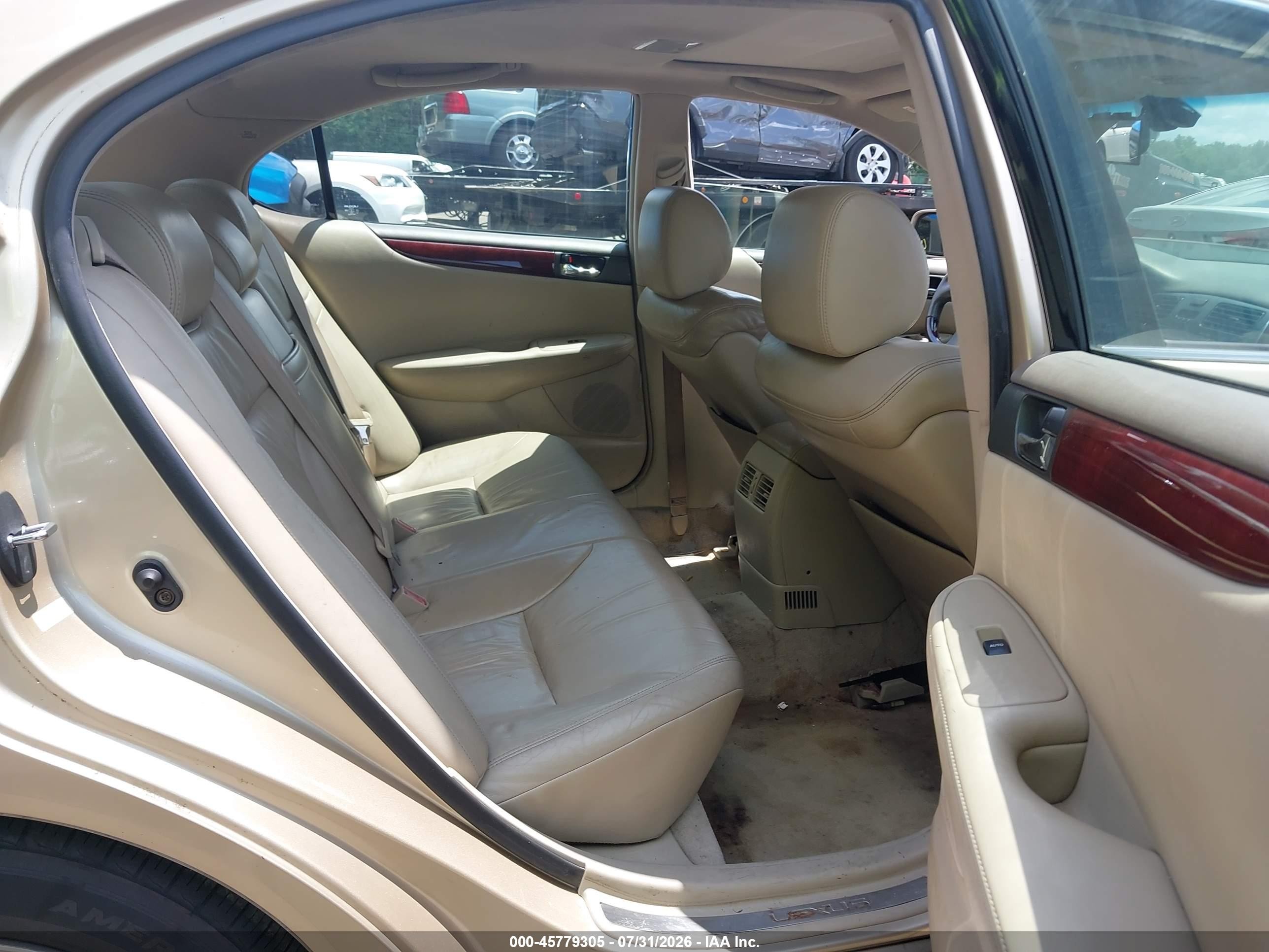 2003 Lexus Es 300   Champagne vin: JTHBF30GX30125533