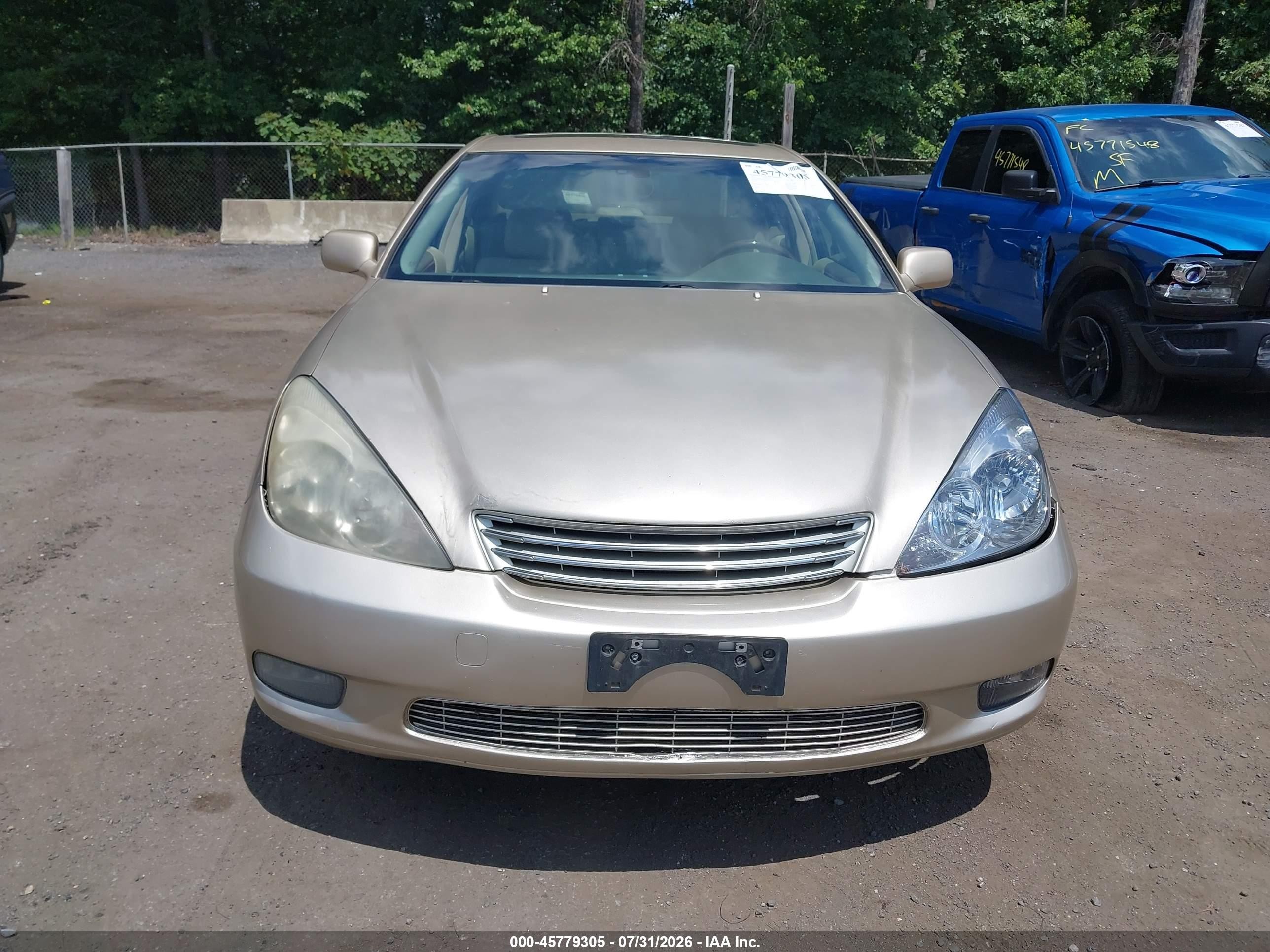 2003 Lexus Es 300   Champagne vin: JTHBF30GX30125533