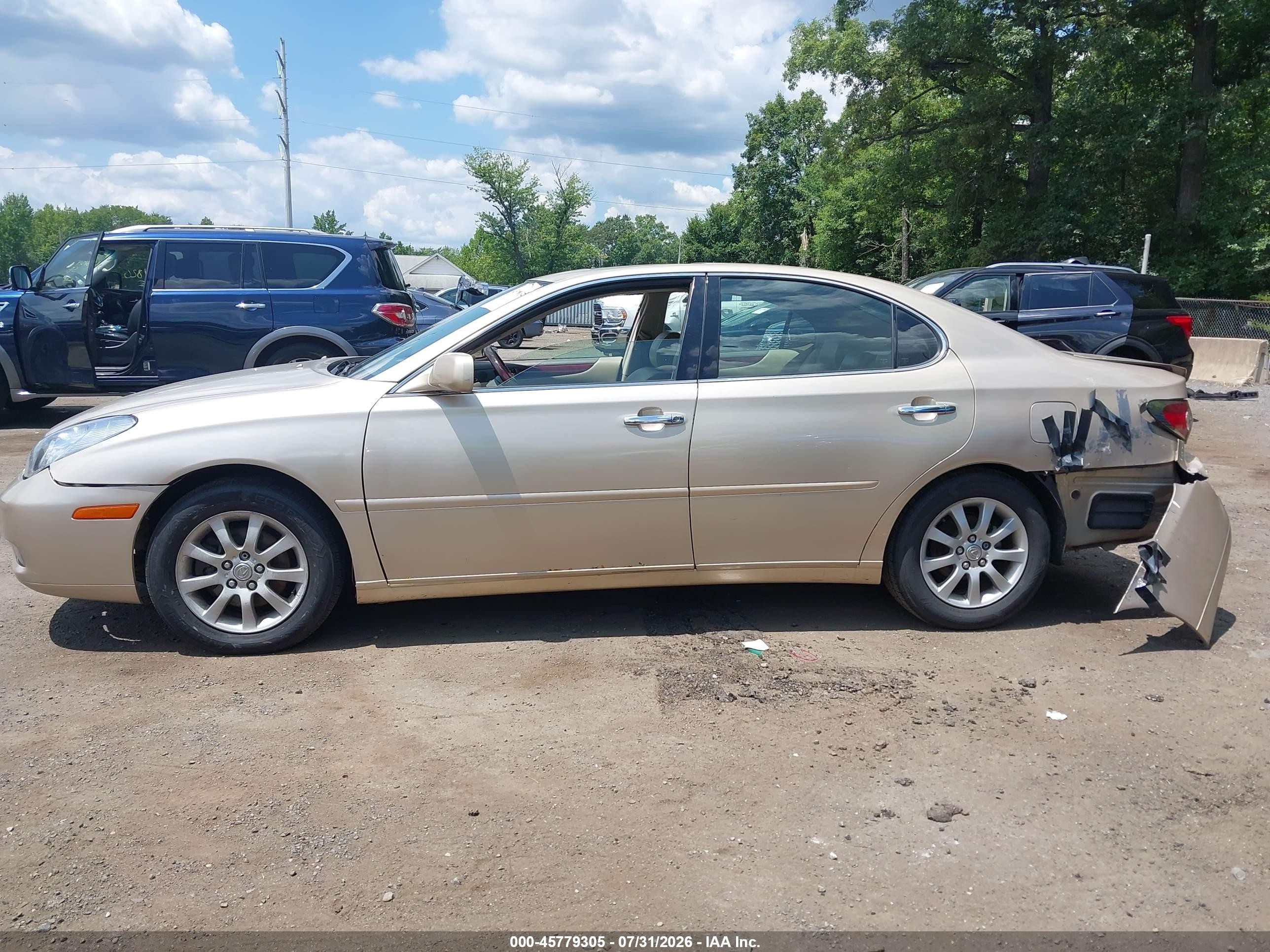 2003 Lexus Es 300   Champagne vin: JTHBF30GX30125533