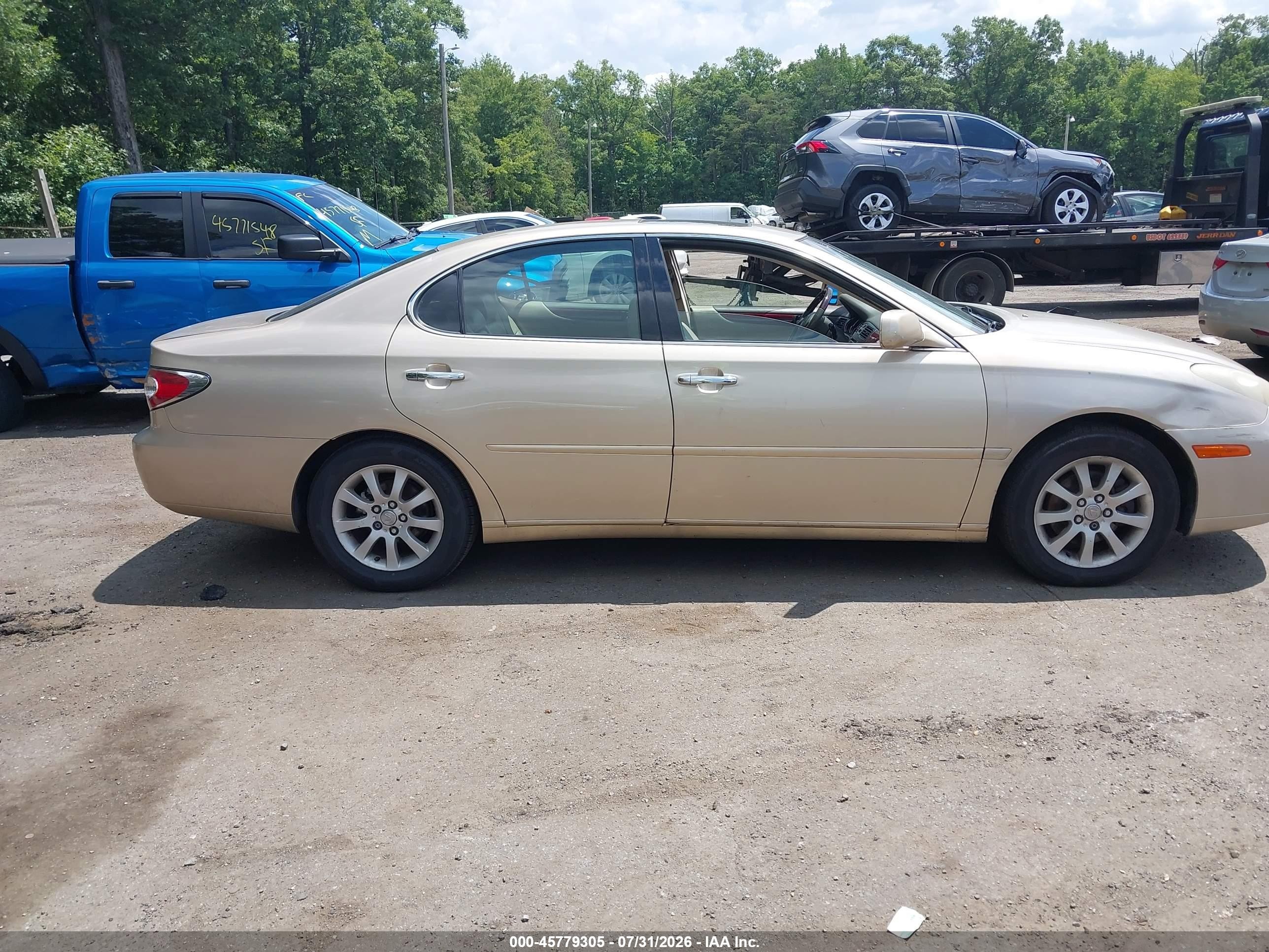 2003 Lexus Es 300   Champagne vin: JTHBF30GX30125533