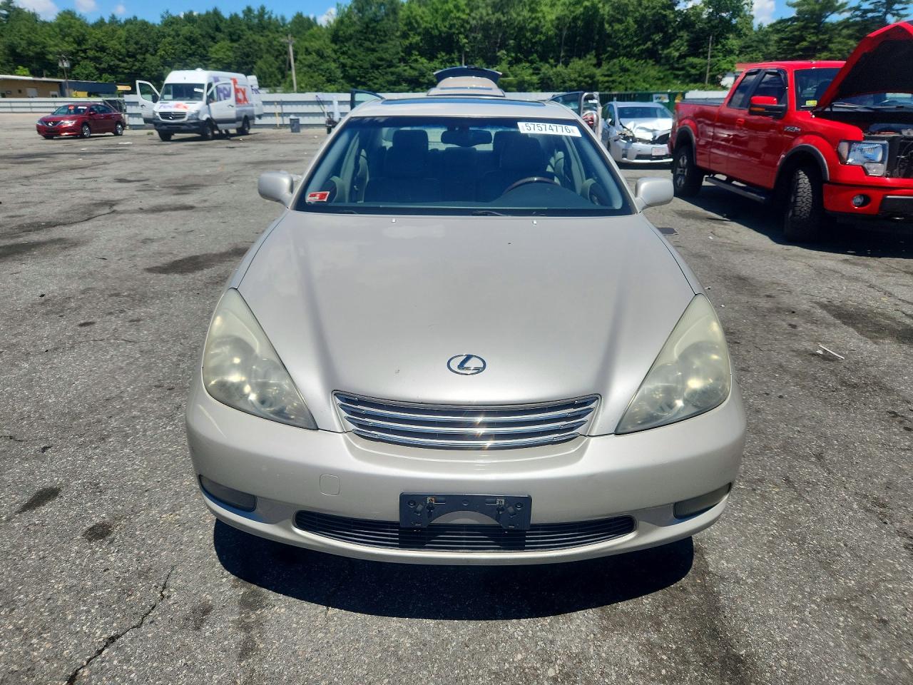 2003 Lexus Es 300 Silver vin: JTHBF30GX30128920