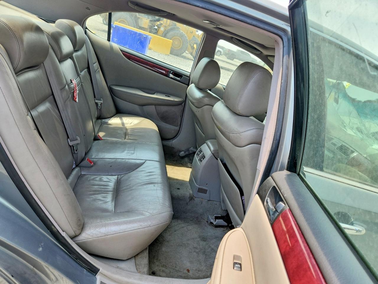 2003 Lexus Es 300 Green vin: JTHBF30GX30141456