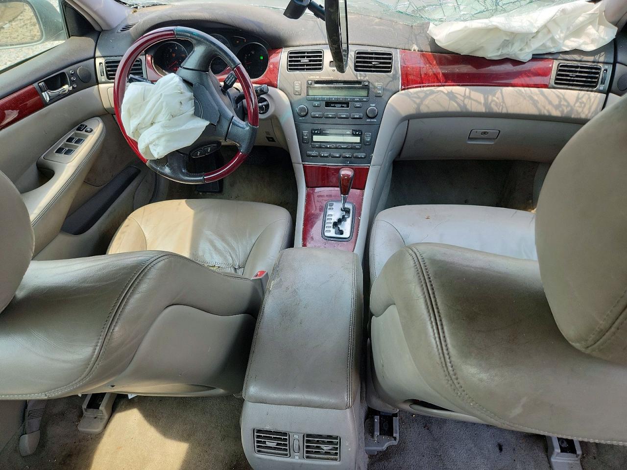 2003 Lexus Es 300 Green vin: JTHBF30GX30141456