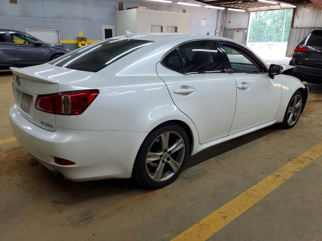 2011 Lexus Is 250 White vin: JTHBF5C20B5138806