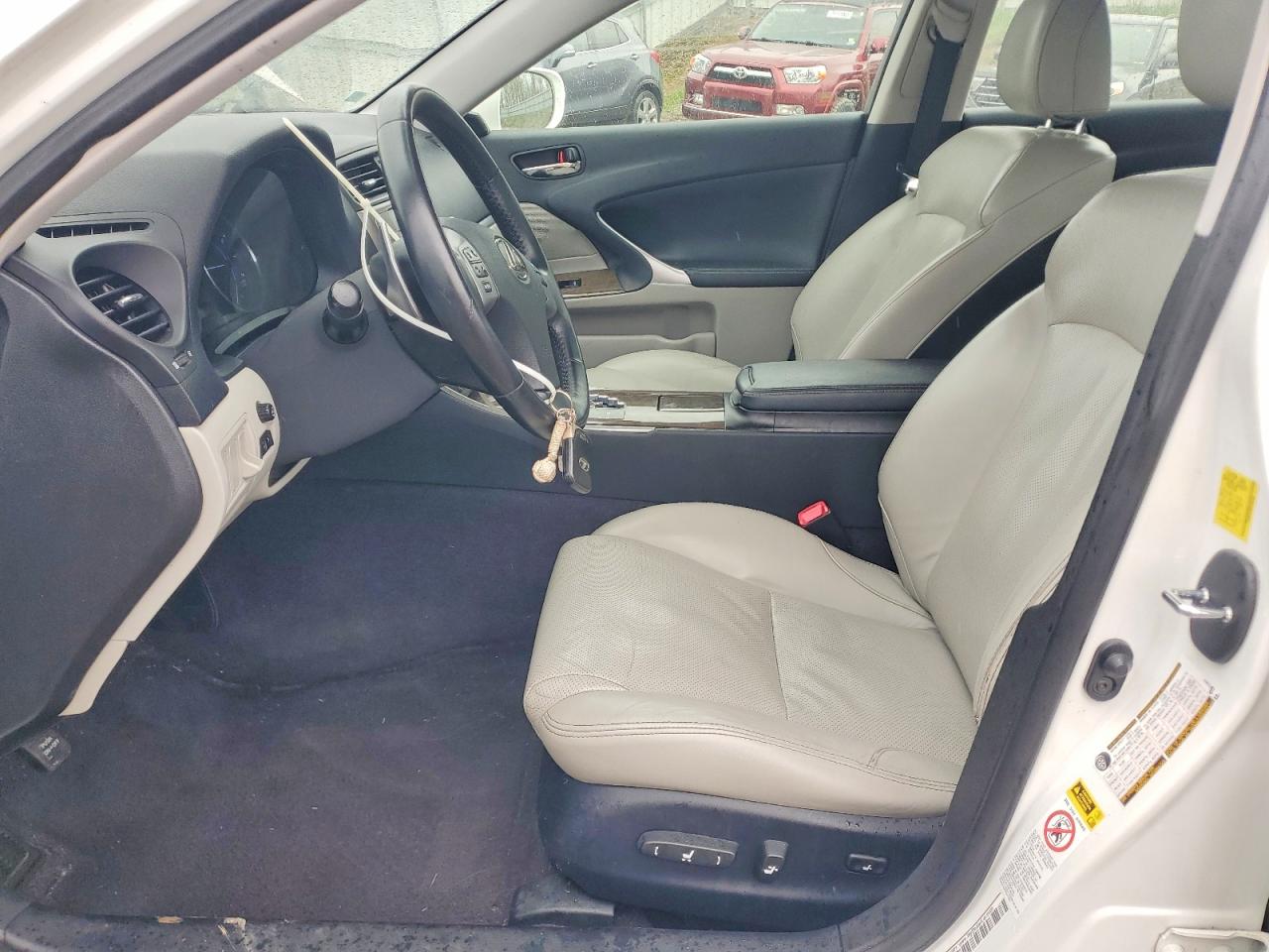 2011 Lexus Is 250 White vin: JTHBF5C20B5143990