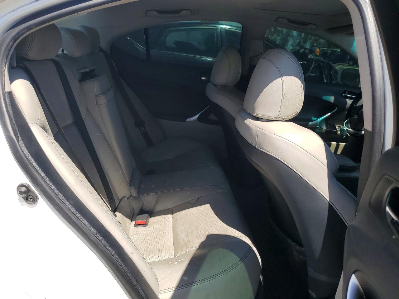 2011 Lexus Is 250 White vin: JTHBF5C20B5144279