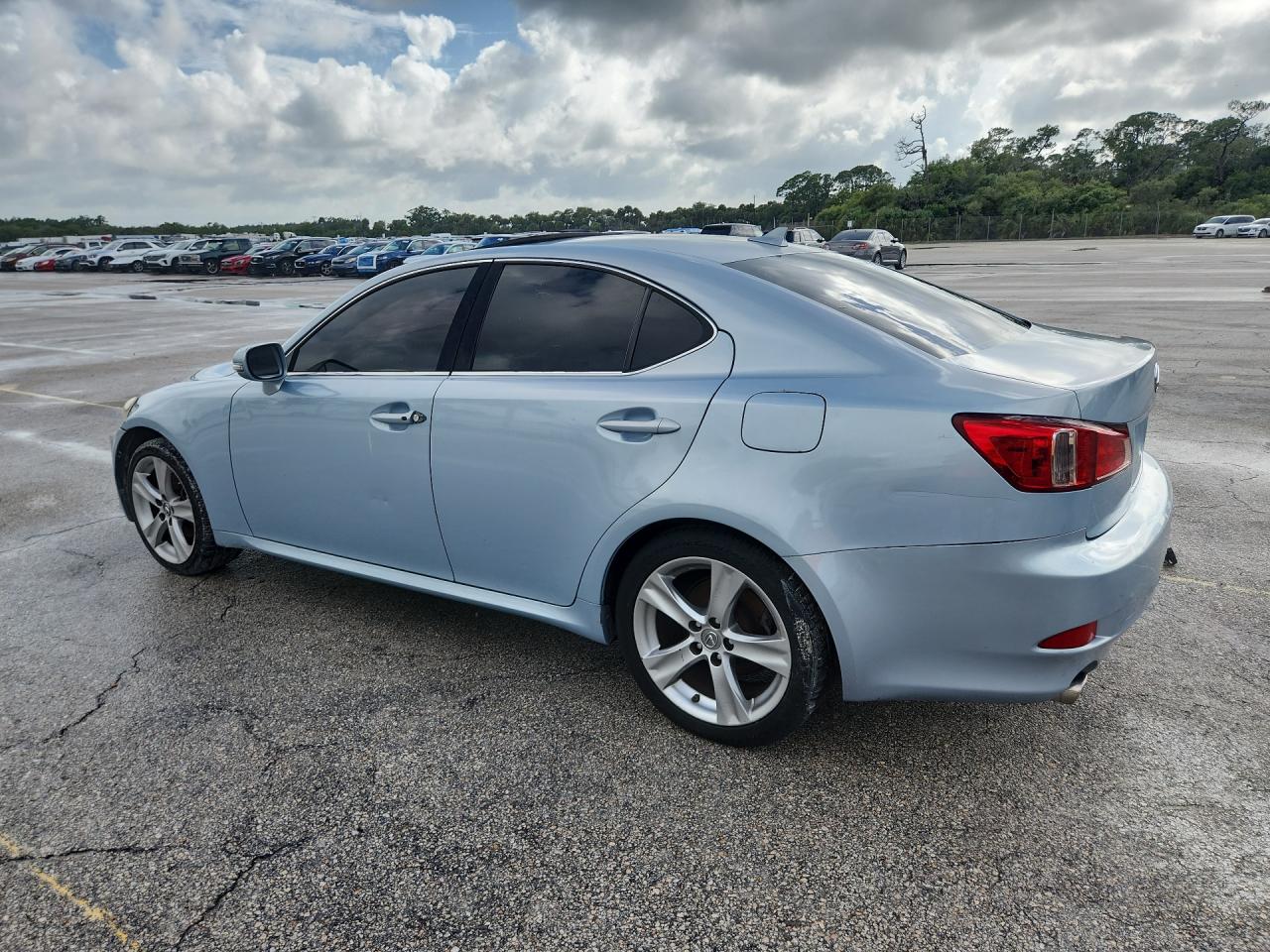 2012 Lexus Is 300 Sportcross Blue vin: JTHBF5C20C5167322 Damage: Left Front Door, Dent(S) W/ Paint Dmg, 4 To 5 Inches