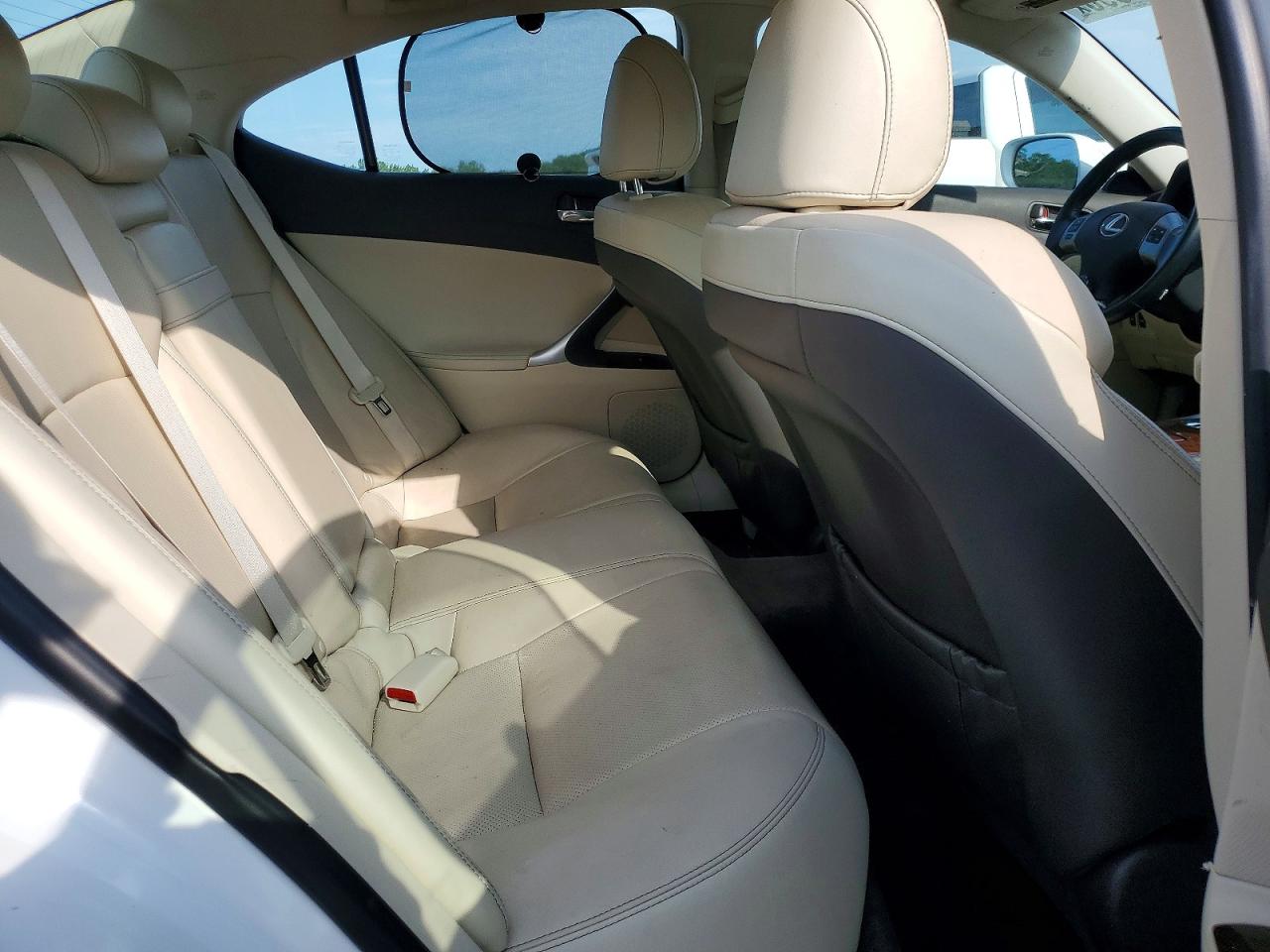 2012 Lexus Is 250 Base White vin: JTHBF5C20C5179809