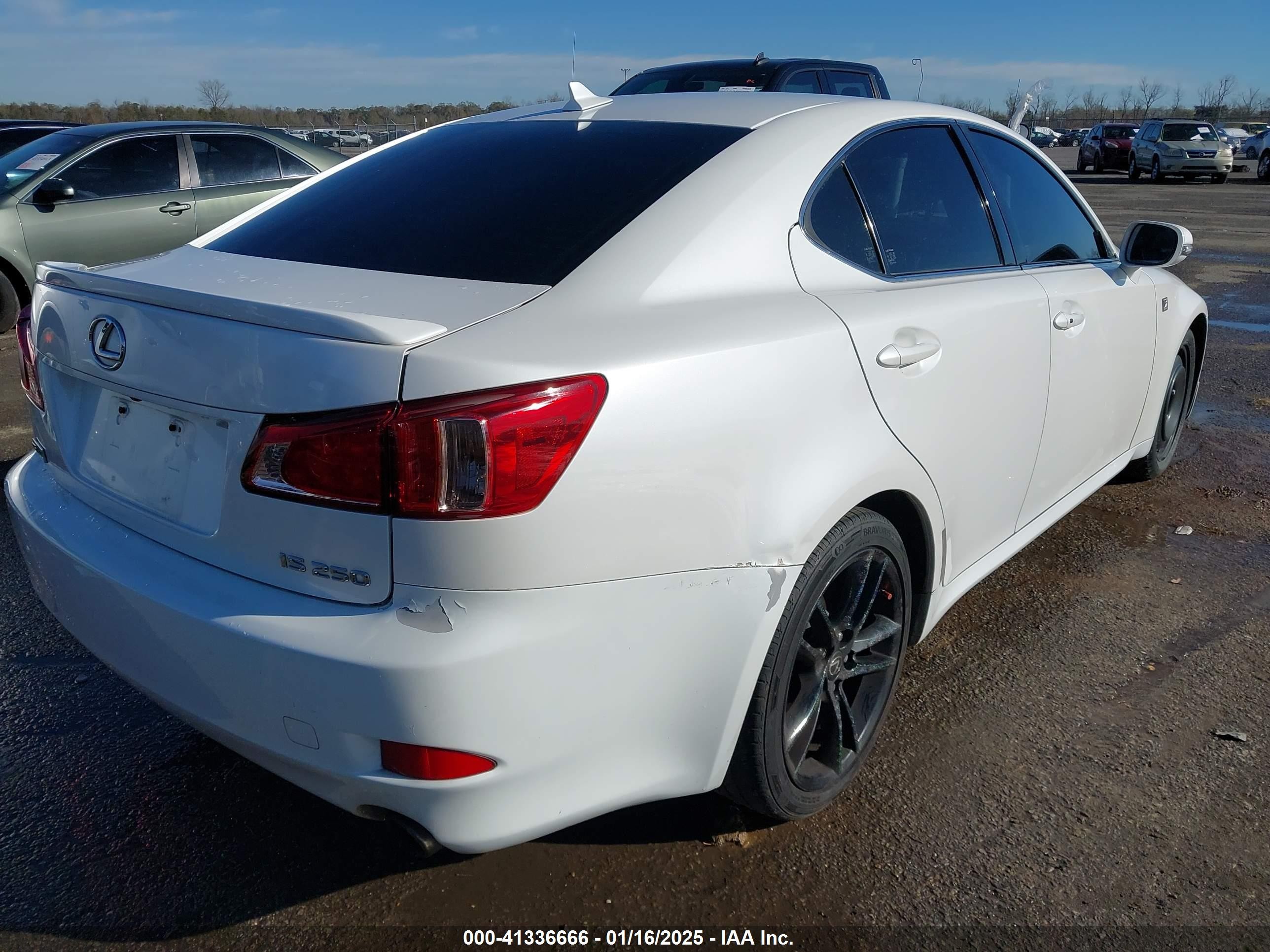 2012 Lexus Is 250   White vin: JTHBF5C20C5182094