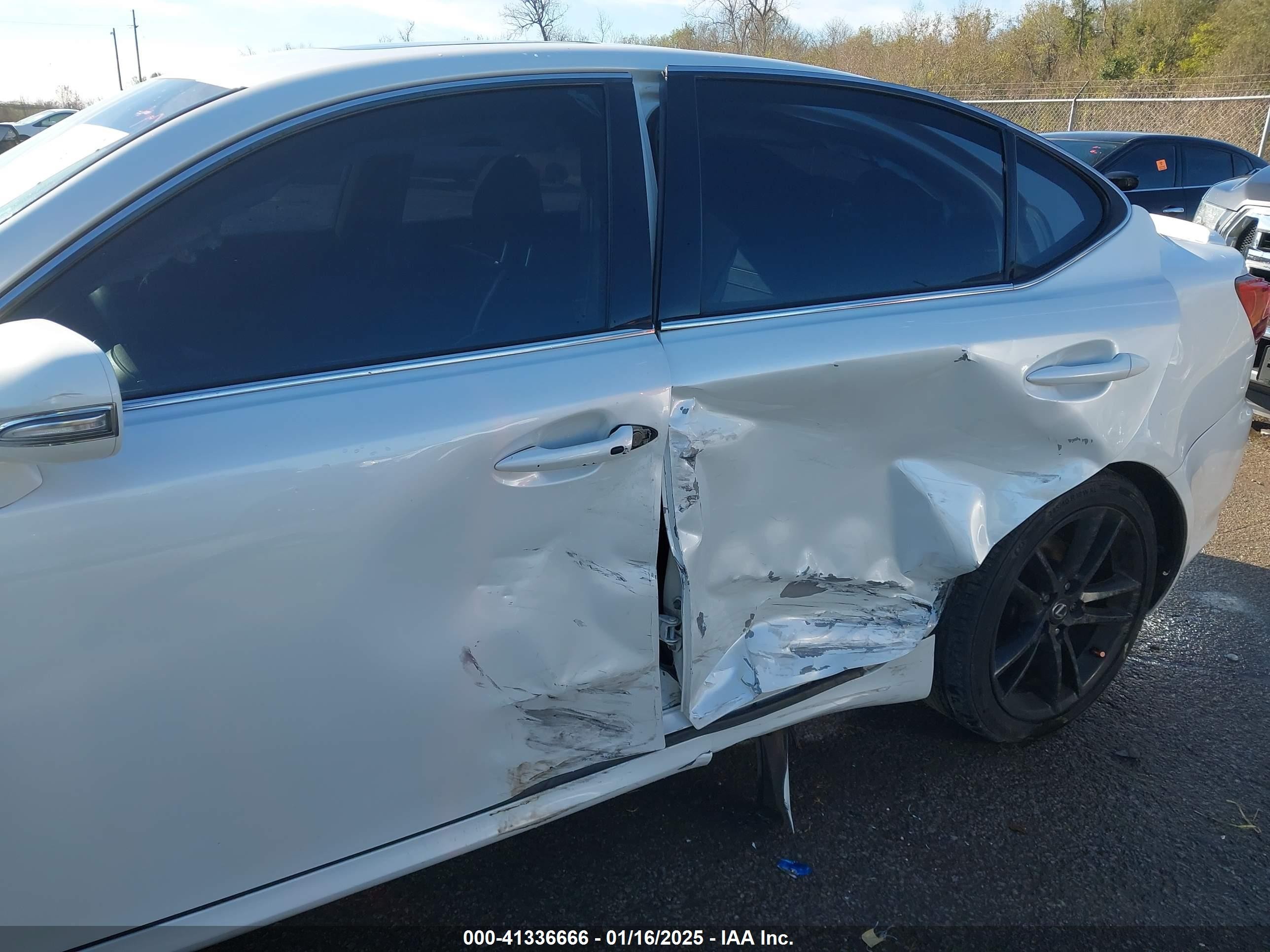 2012 Lexus Is 250   White vin: JTHBF5C20C5182094