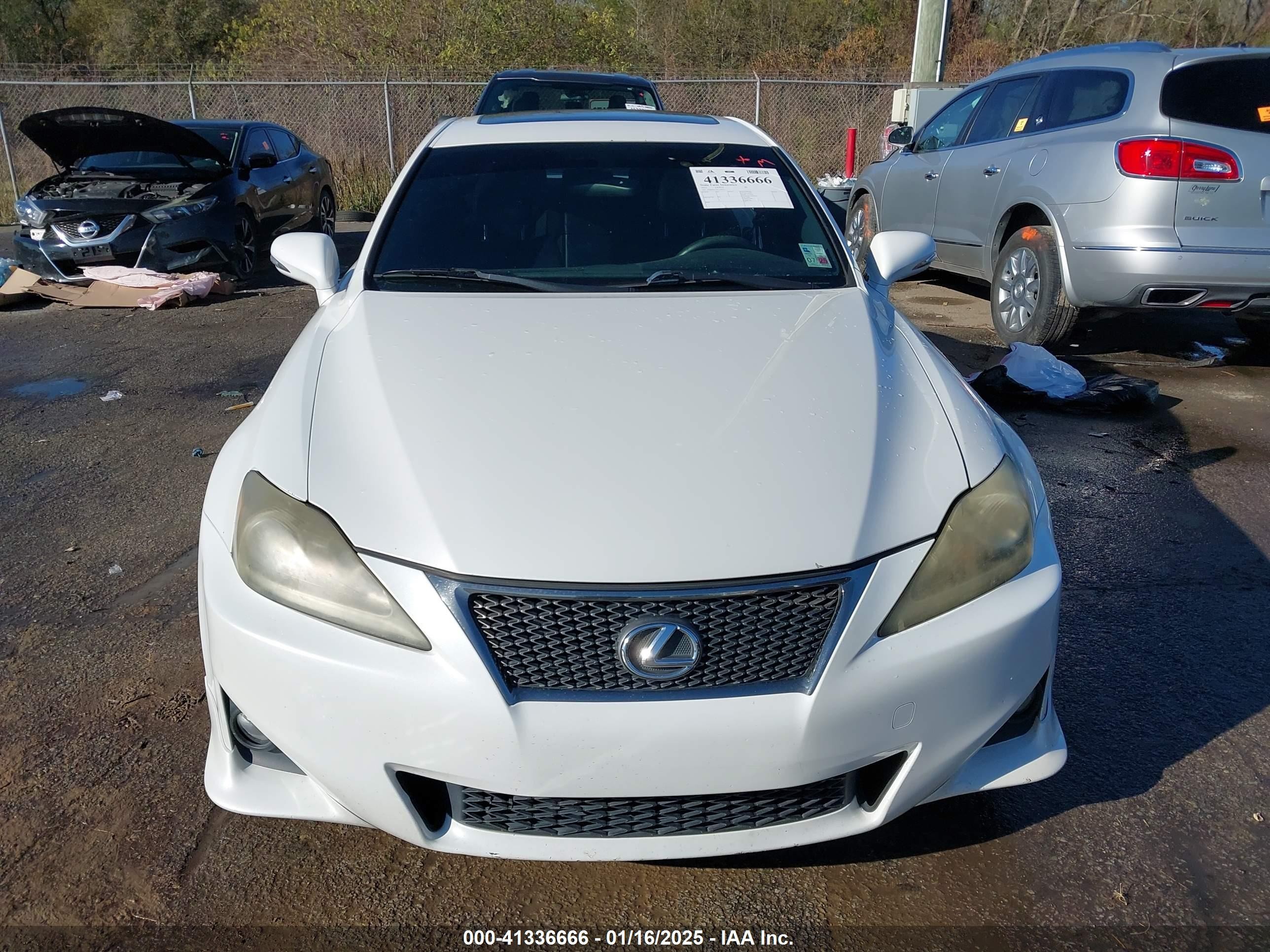 2012 Lexus Is 250   White vin: JTHBF5C20C5182094