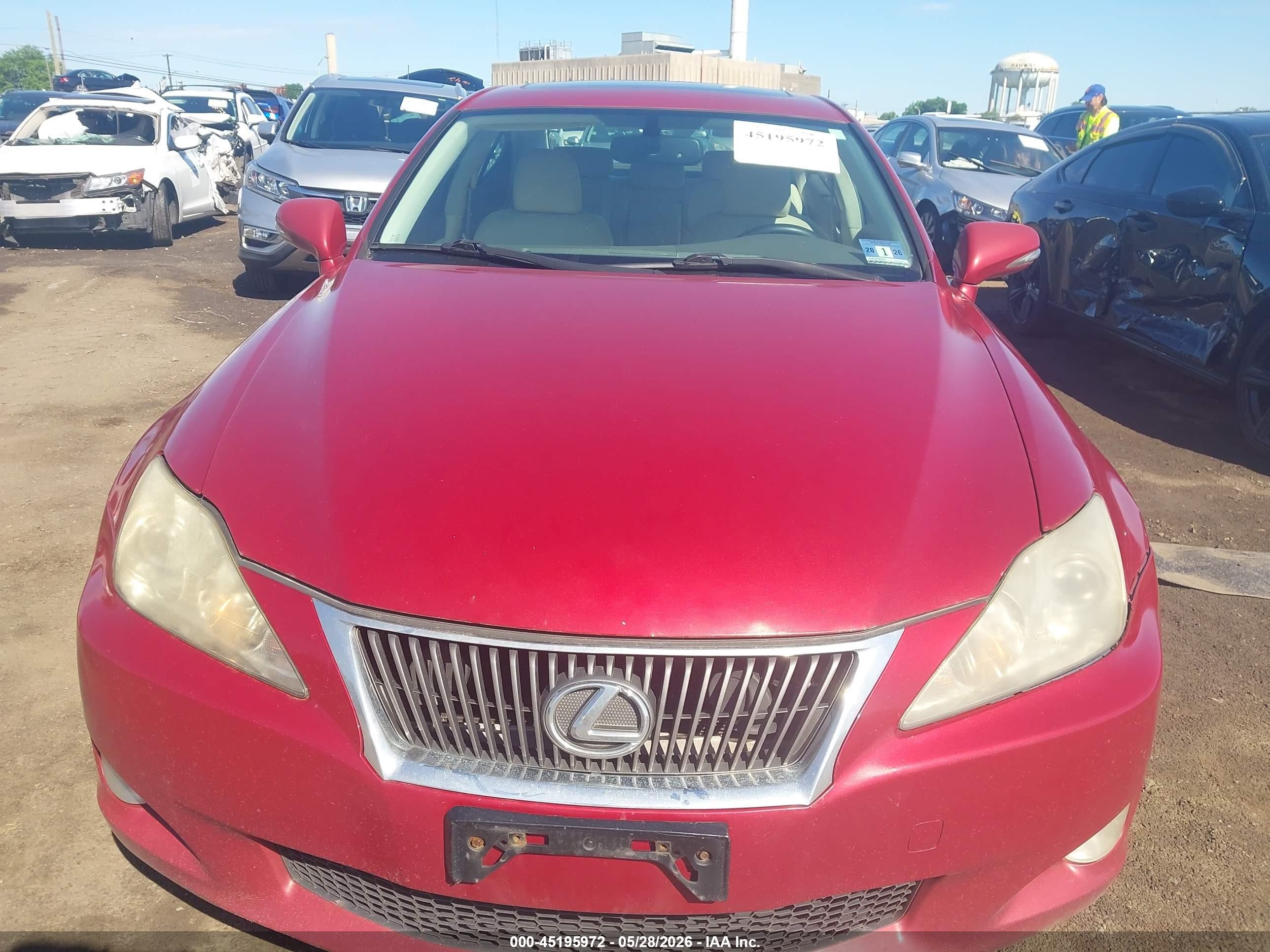 2010 Lexus Is 250   Red vin: JTHBF5C21A5109491