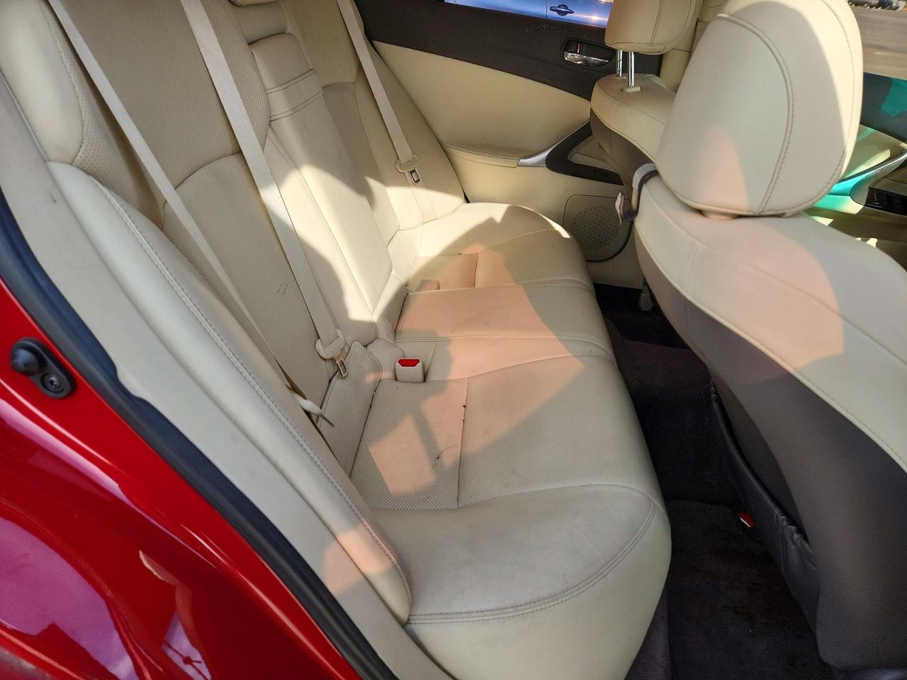 2011 Lexus Is 250 Red vin: JTHBF5C21B5141472