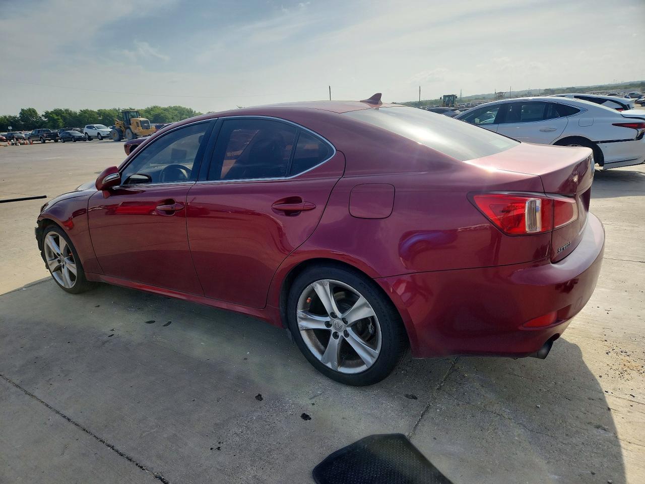 2011 Lexus Is 250 Red vin: JTHBF5C21B5141472