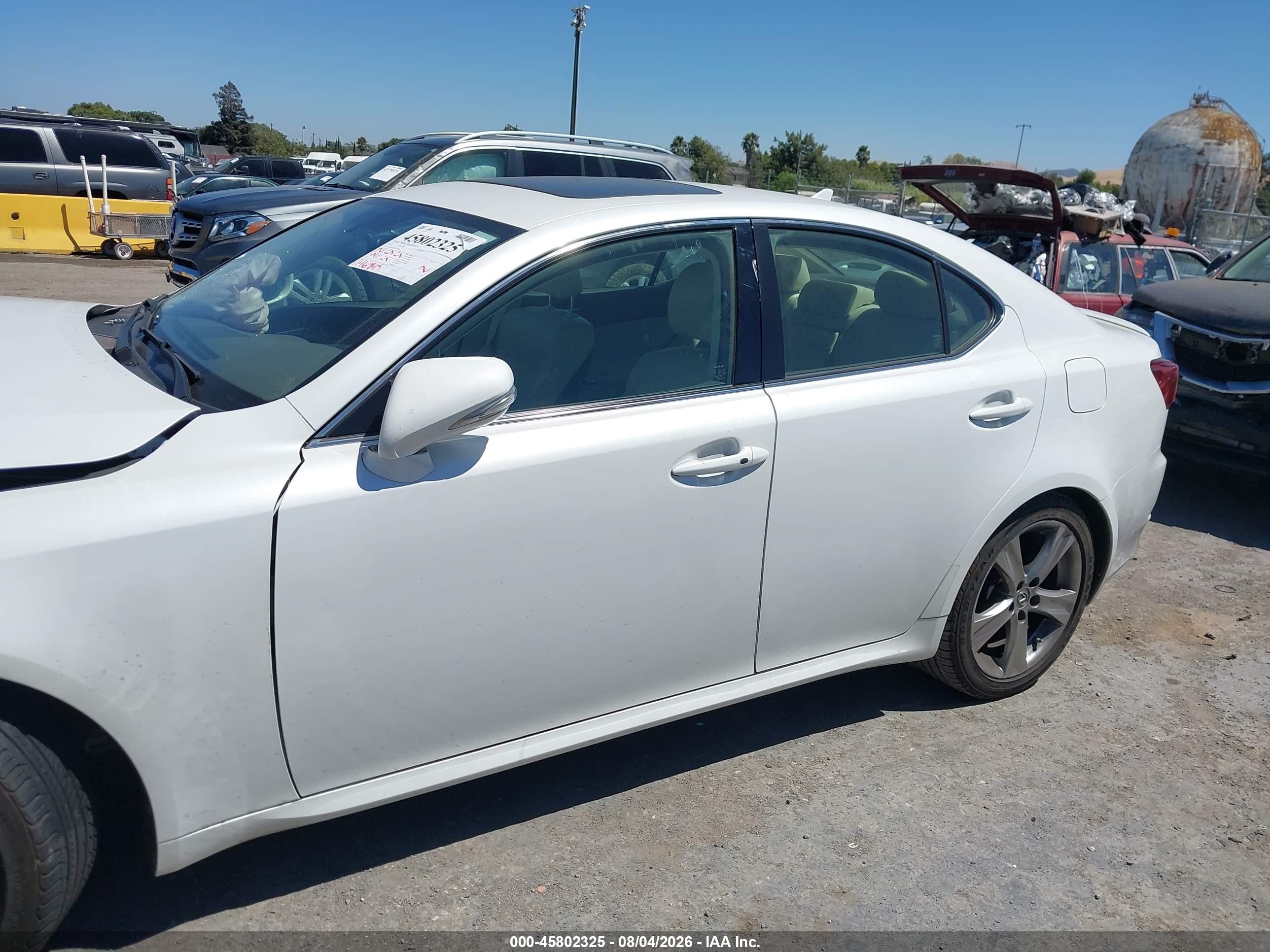 2012 Lexus Is 250 White vin: JTHBF5C21C2103100