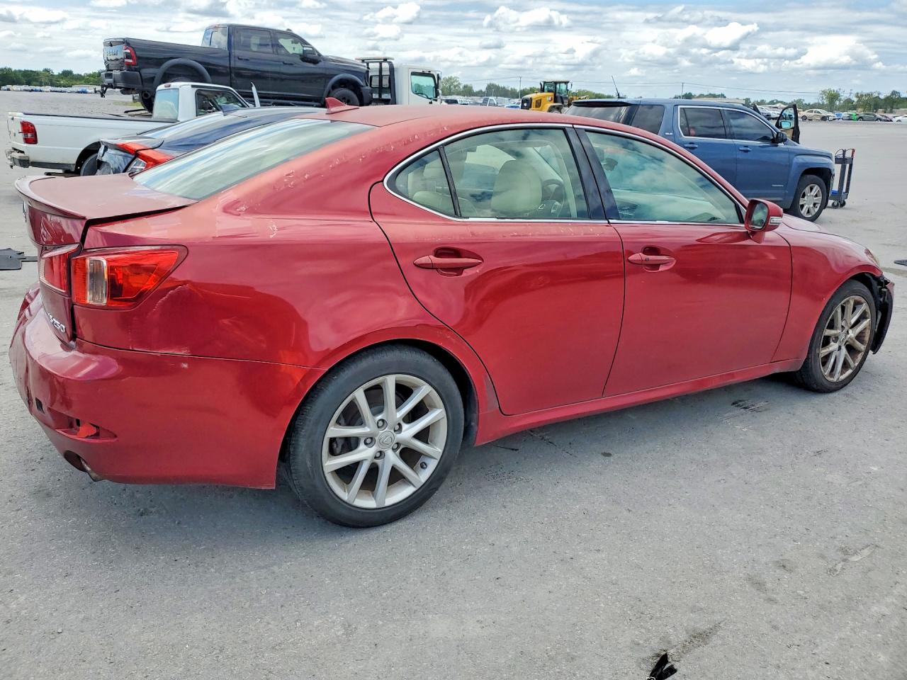 2012 Lexus Is 250 Base Red vin: JTHBF5C21C5168043