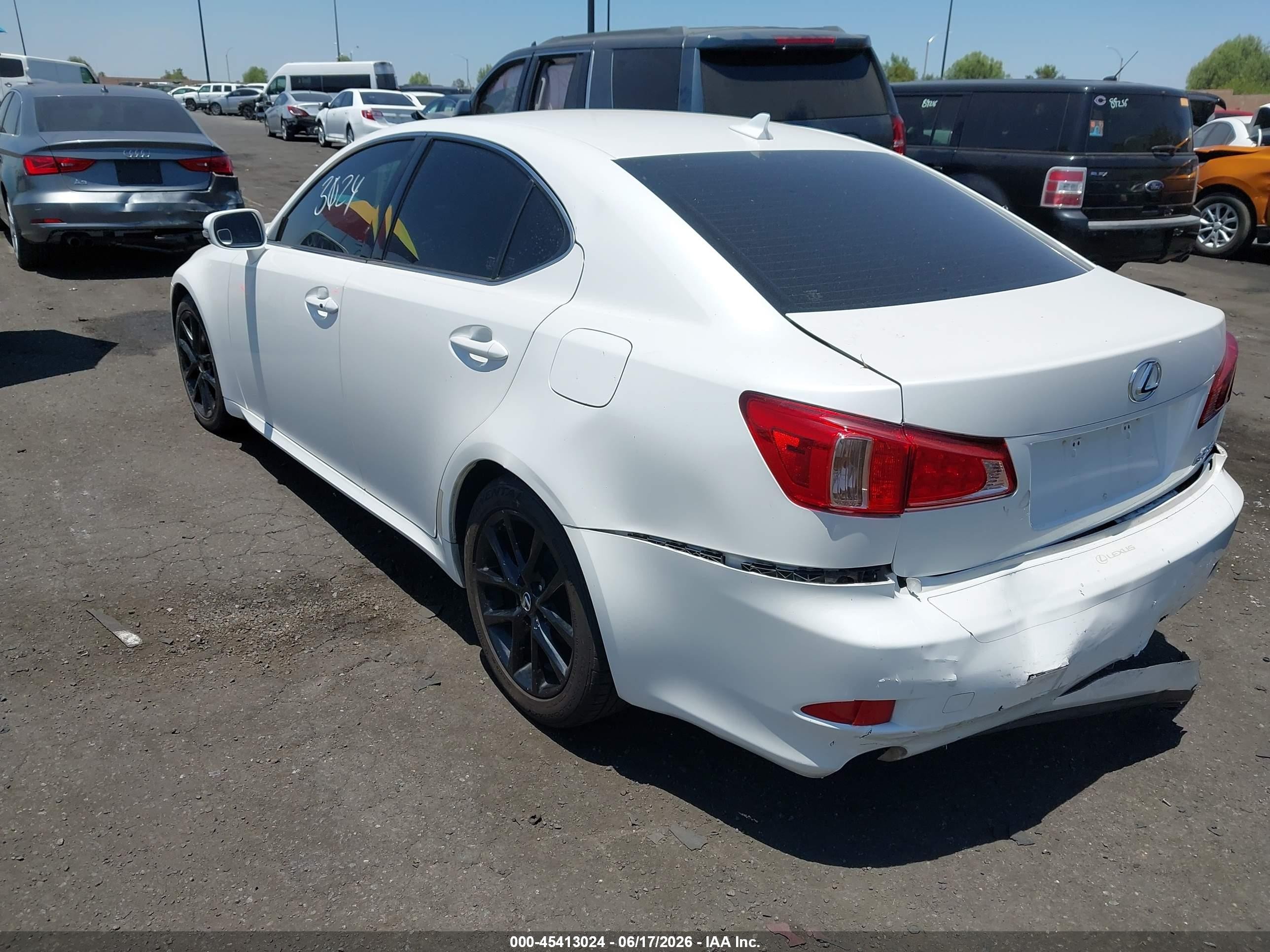 2012 Lexus Is 250   White vin: JTHBF5C21C5172304