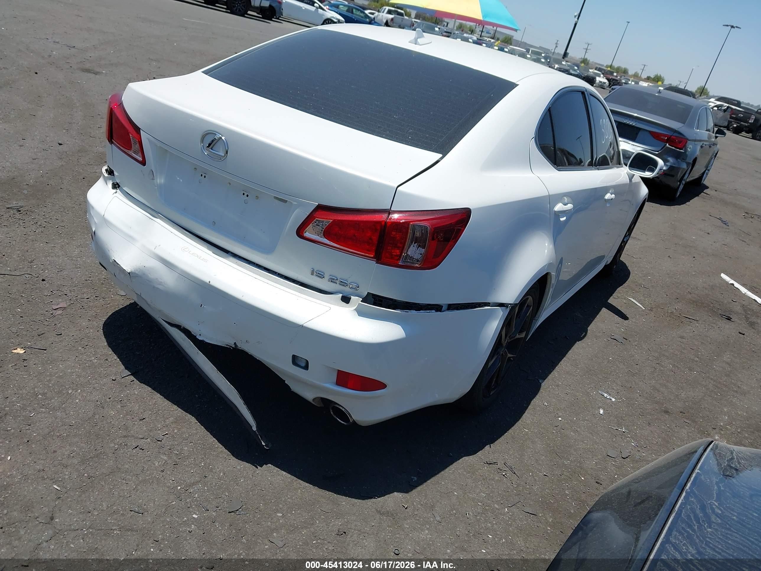 2012 Lexus Is 250   White vin: JTHBF5C21C5172304