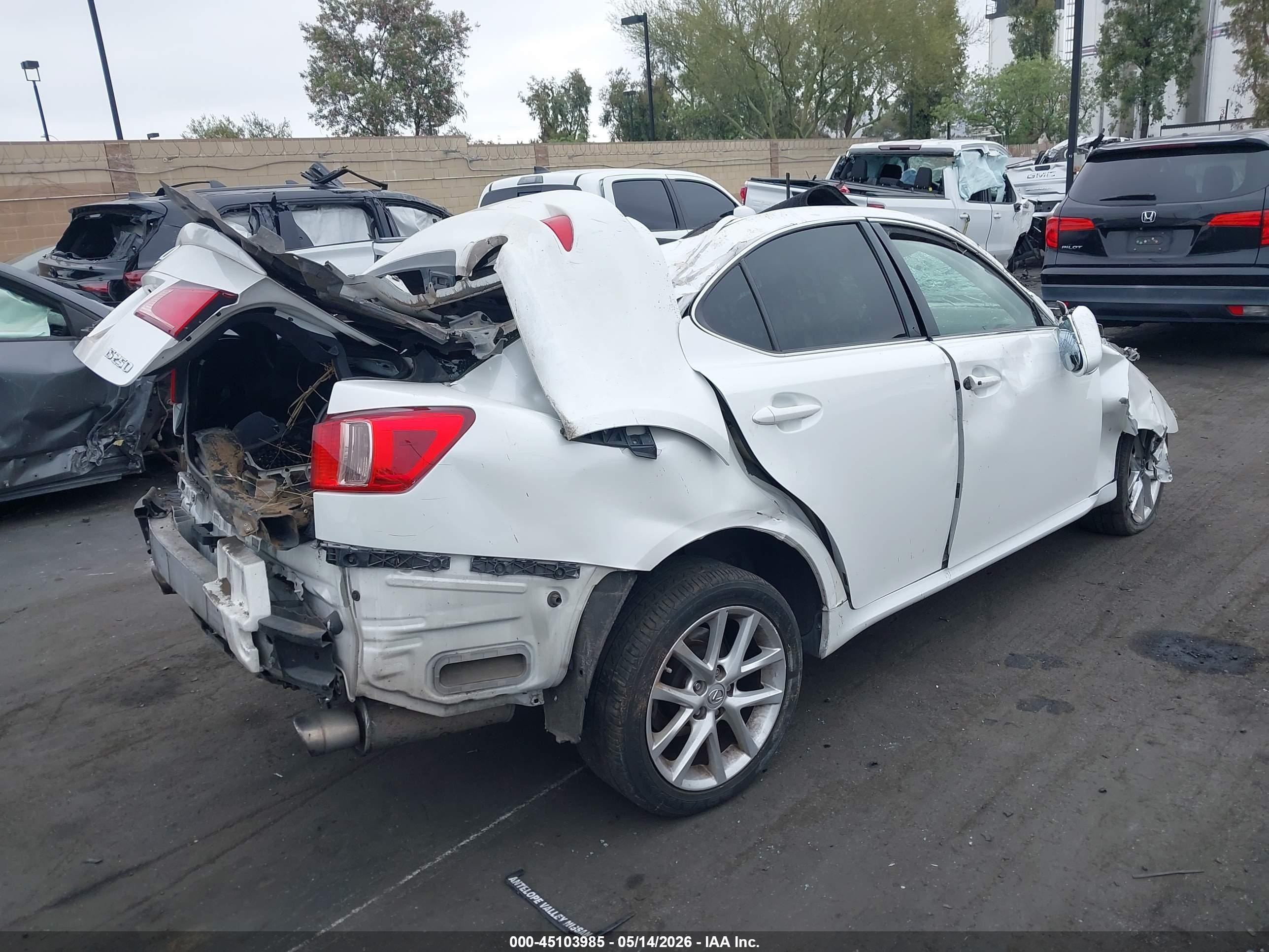 2013 Lexus Is 250   Белый vin: JTHBF5C21D5187449