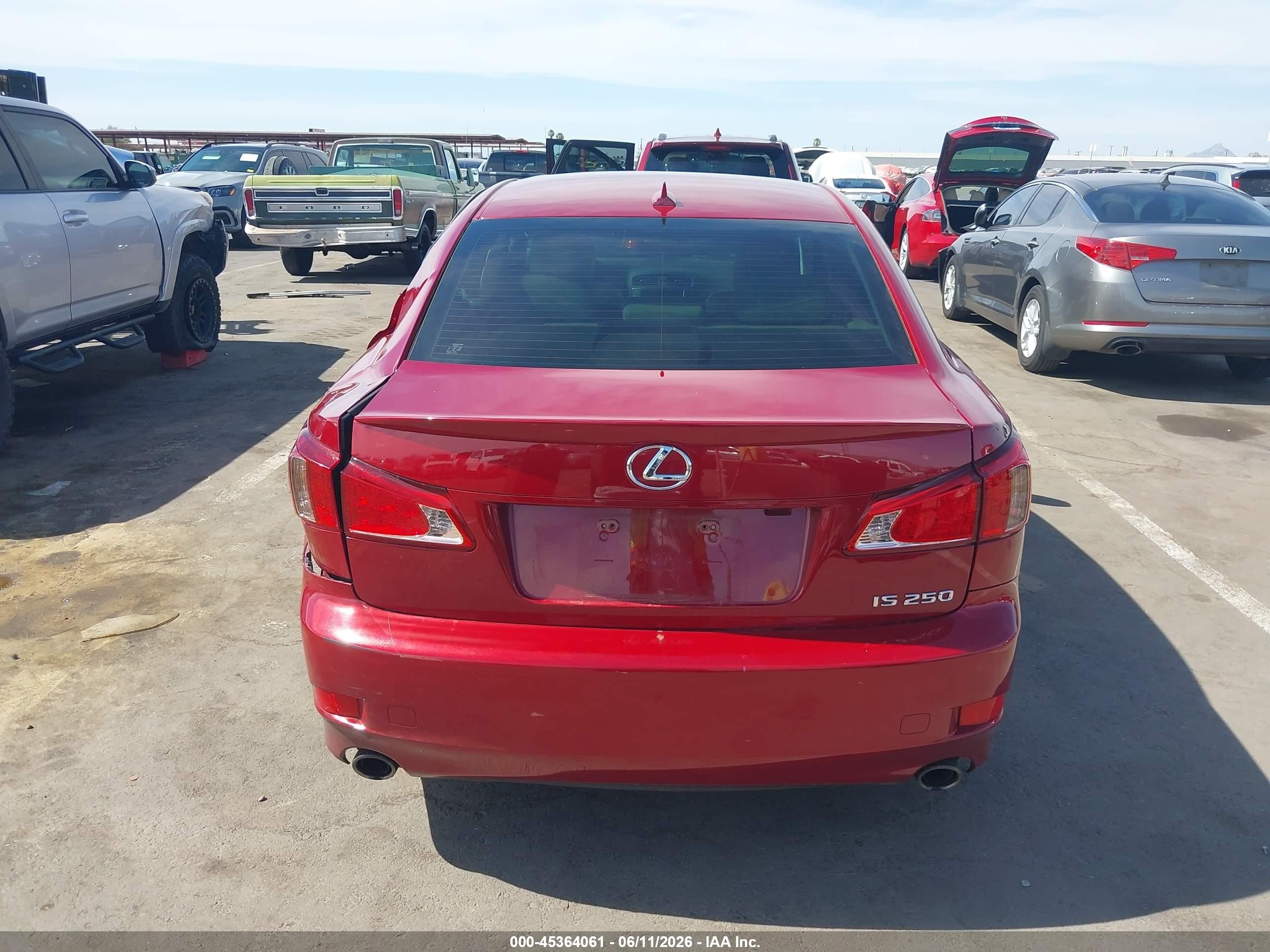 2013 Lexus Is 250   Red vin: JTHBF5C21D5192148